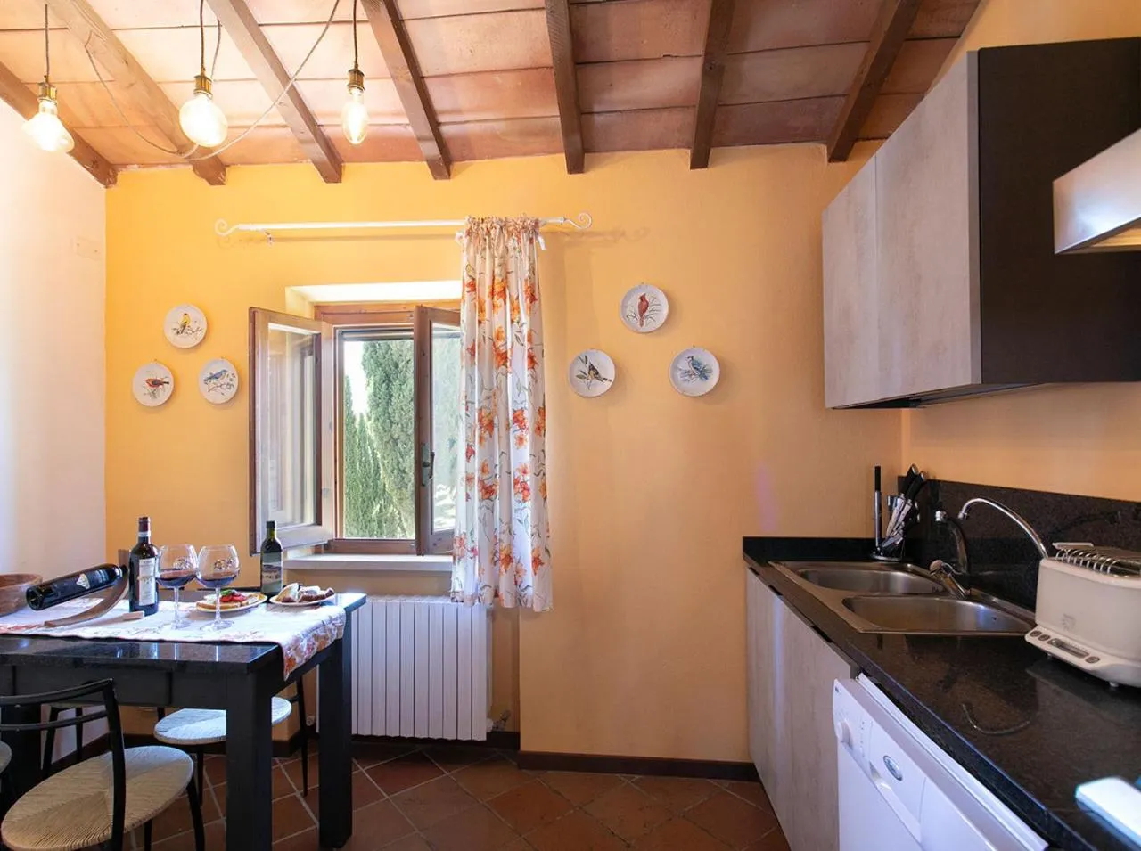 Kitchen or kitchenette in Villa Santa Chiara
