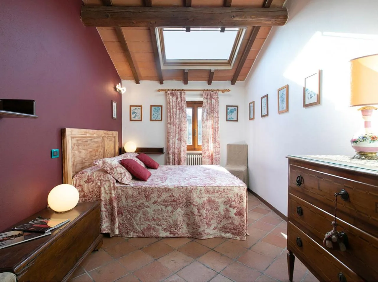 Bedroom, Bed in Villa Santa Chiara