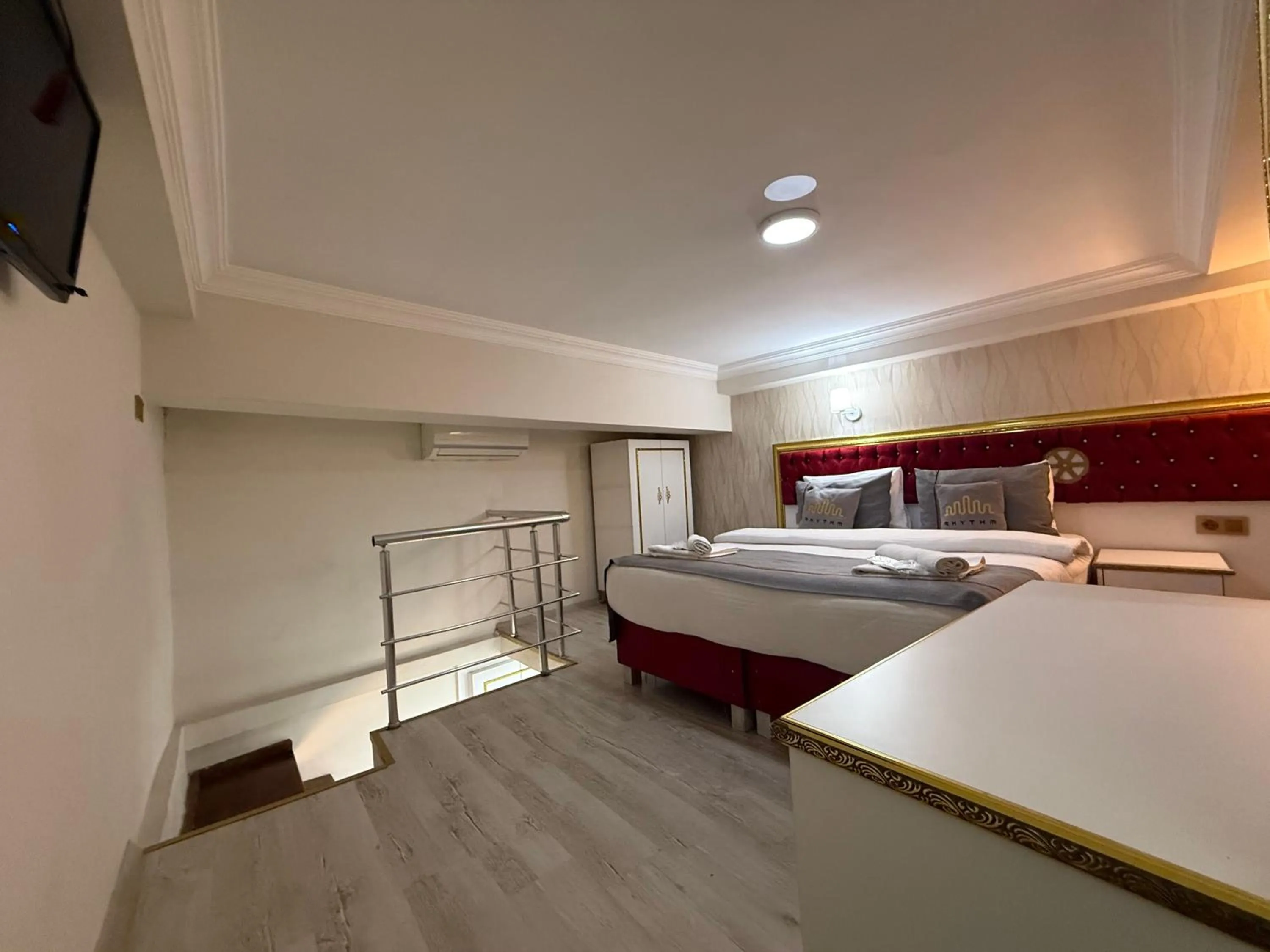 Bedroom, Bed in RHYTHM HOTEL