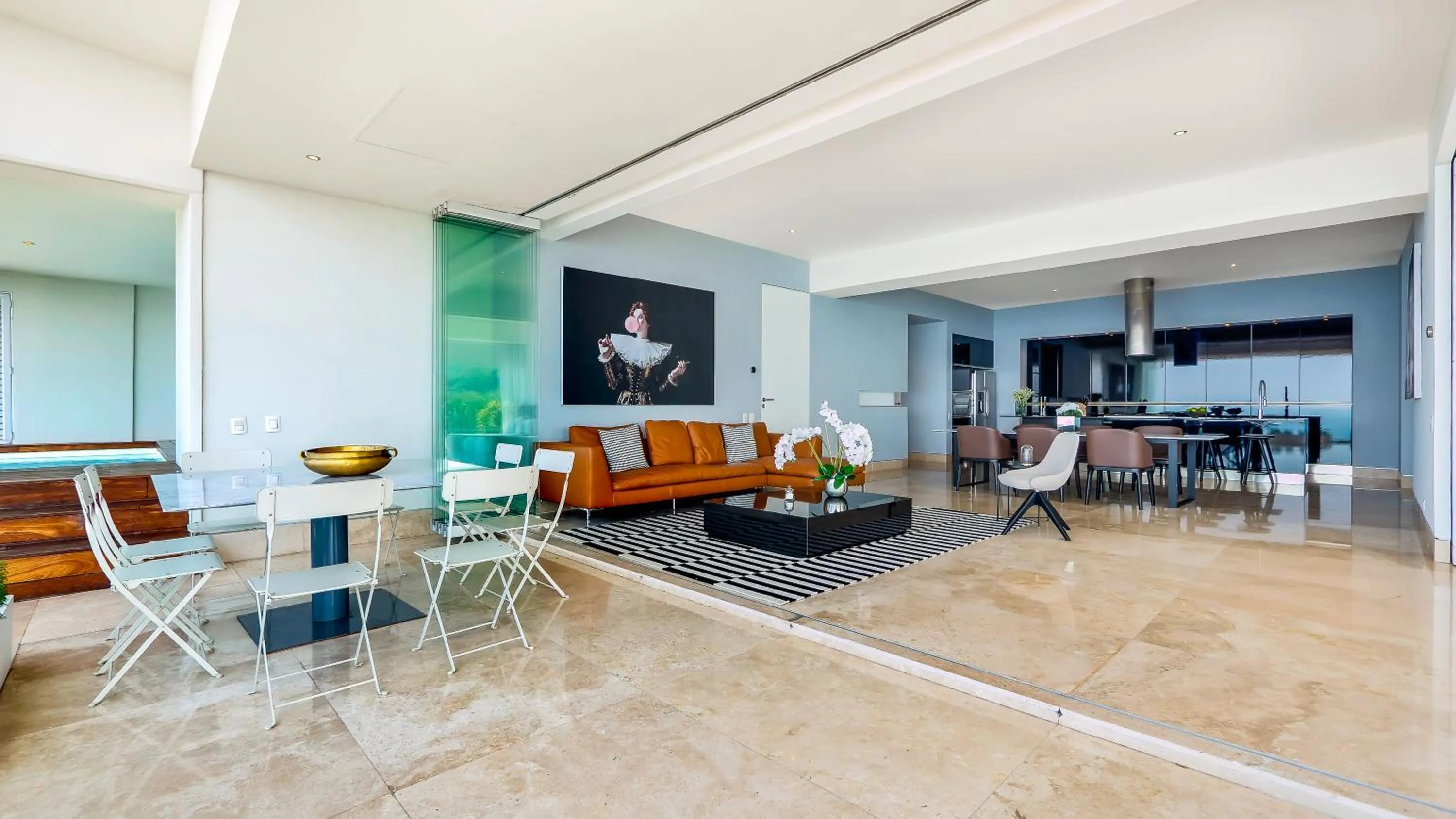 Living room in Avalon - 801 Top Sky Bar Pool 3 BR in Amapas