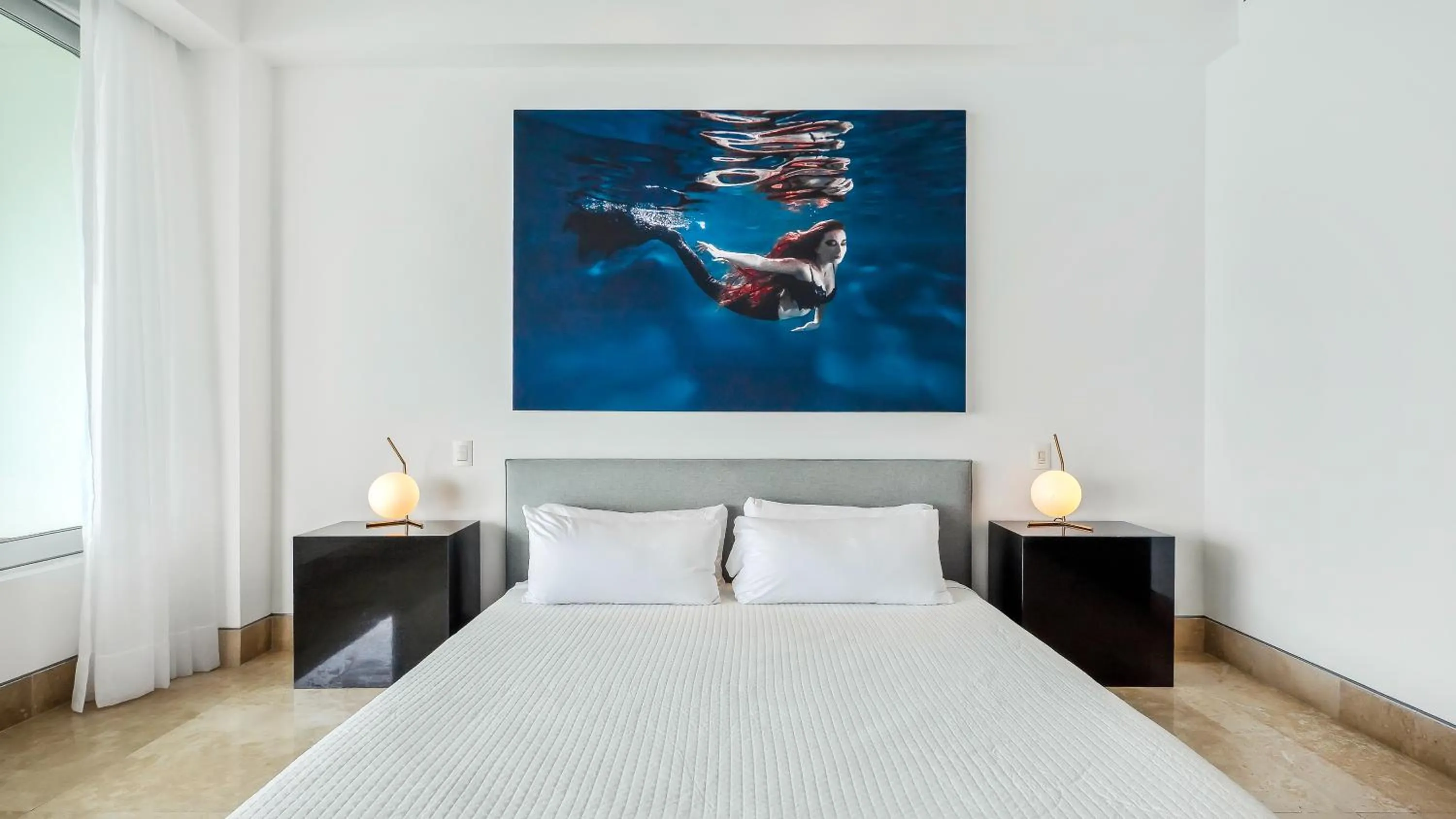 Bedroom, Bed in Avalon - 801 Top Sky Bar Pool 3 BR in Amapas