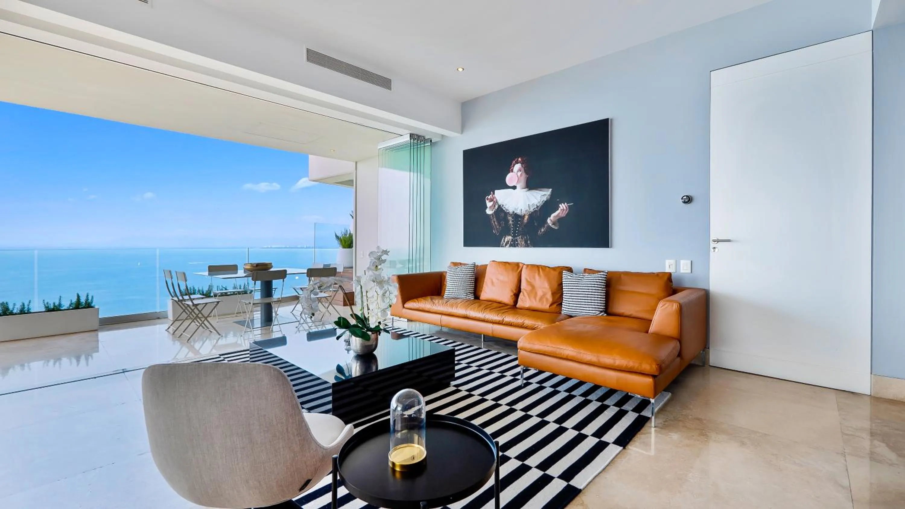 Living room in Avalon - 801 Top Sky Bar Pool 3 BR in Amapas