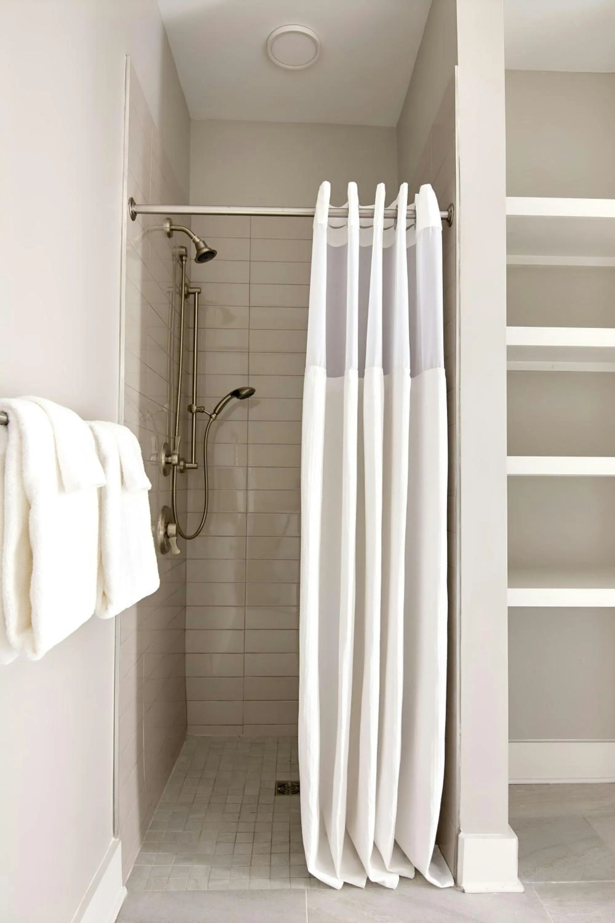 Bathroom in Sonder by Marriott Bonvoy Belcourt Apartments Hillsboro Village