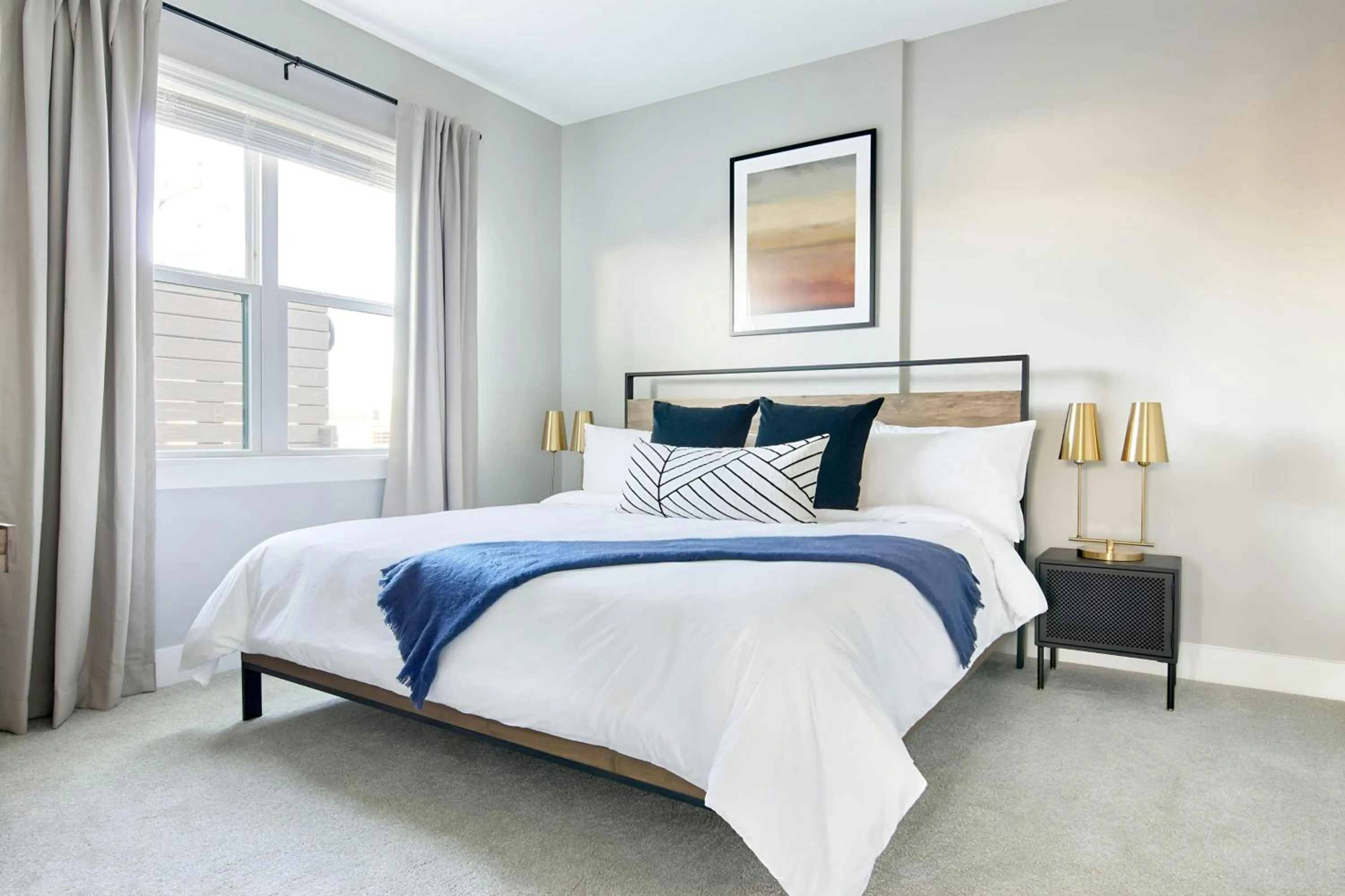 Bedroom, Bed in Sonder by Marriott Bonvoy Belcourt Apartments Hillsboro Village