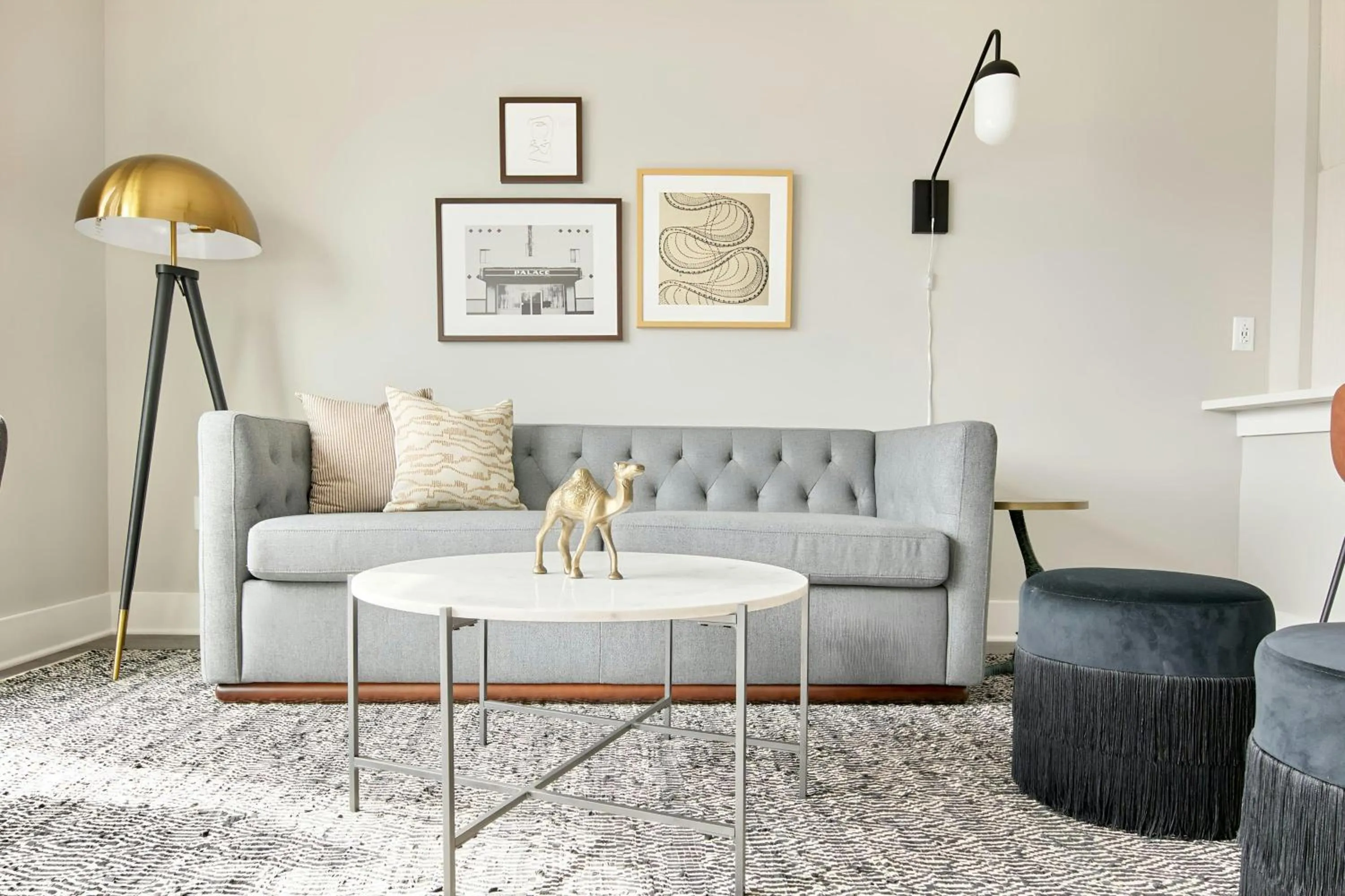 Living room in Sonder by Marriott Bonvoy Belcourt Apartments Hillsboro Village