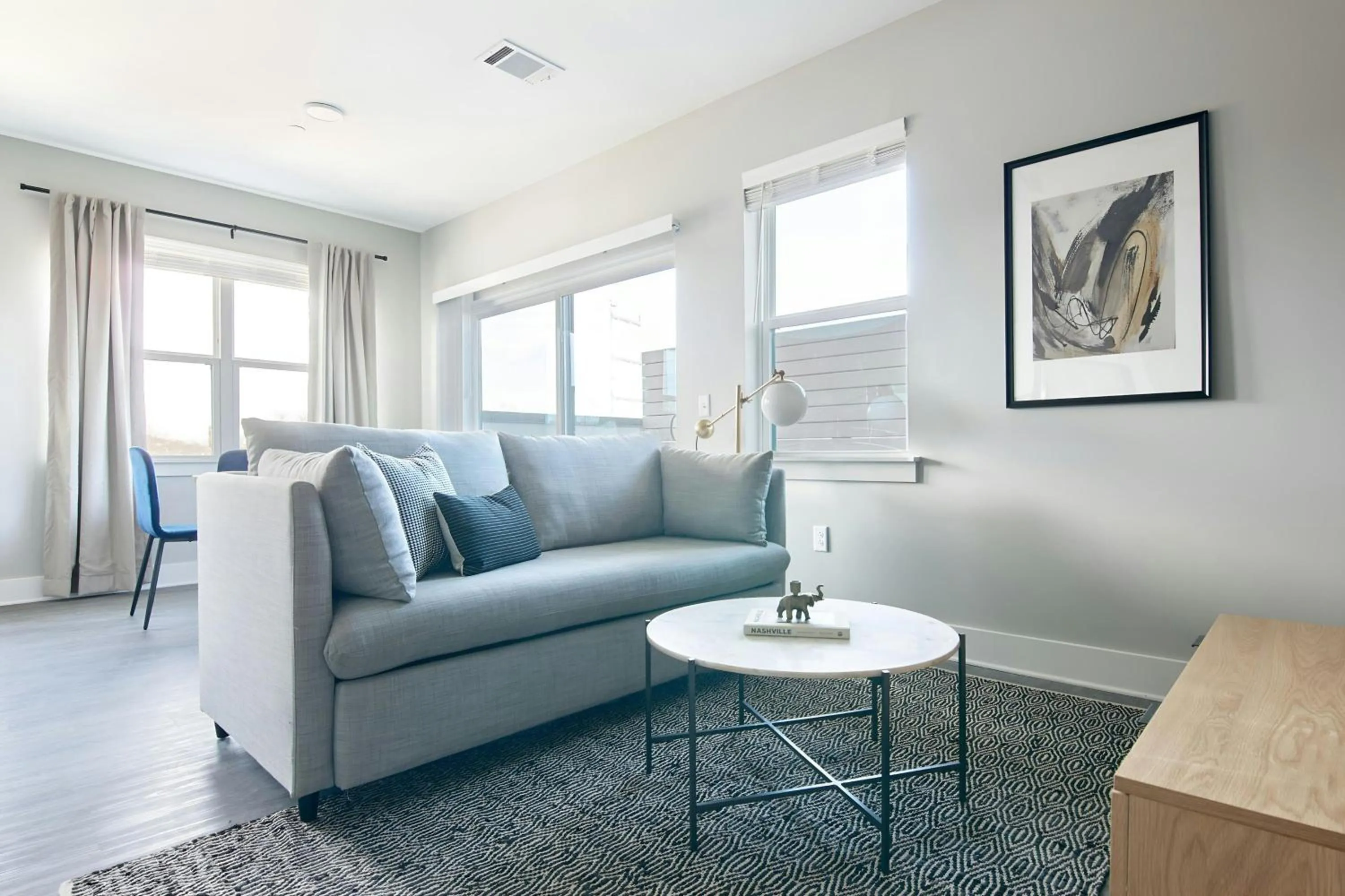 Living room in Sonder by Marriott Bonvoy Belcourt Apartments Hillsboro Village
