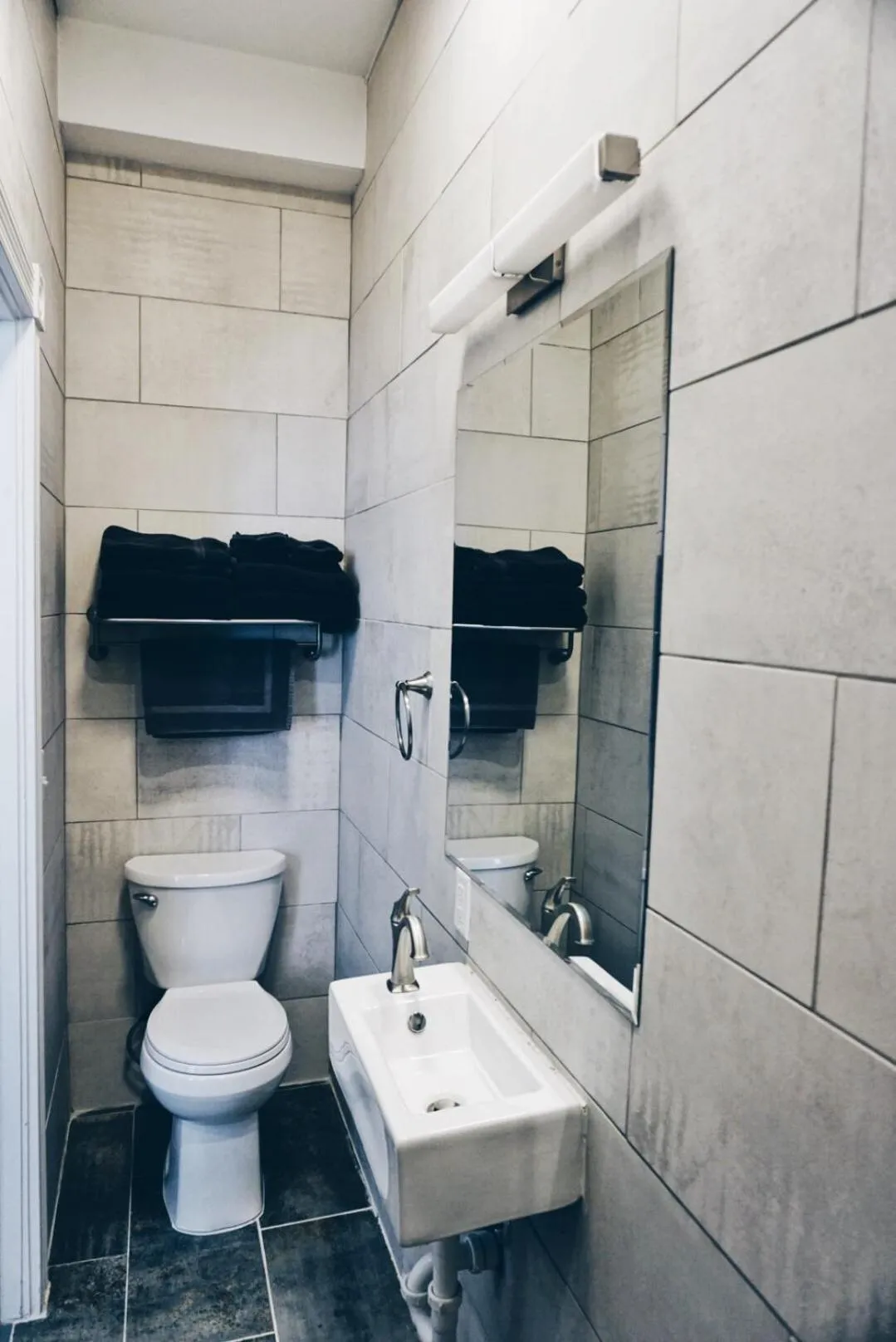 Luxurious Private Suites in Downtown Charleston