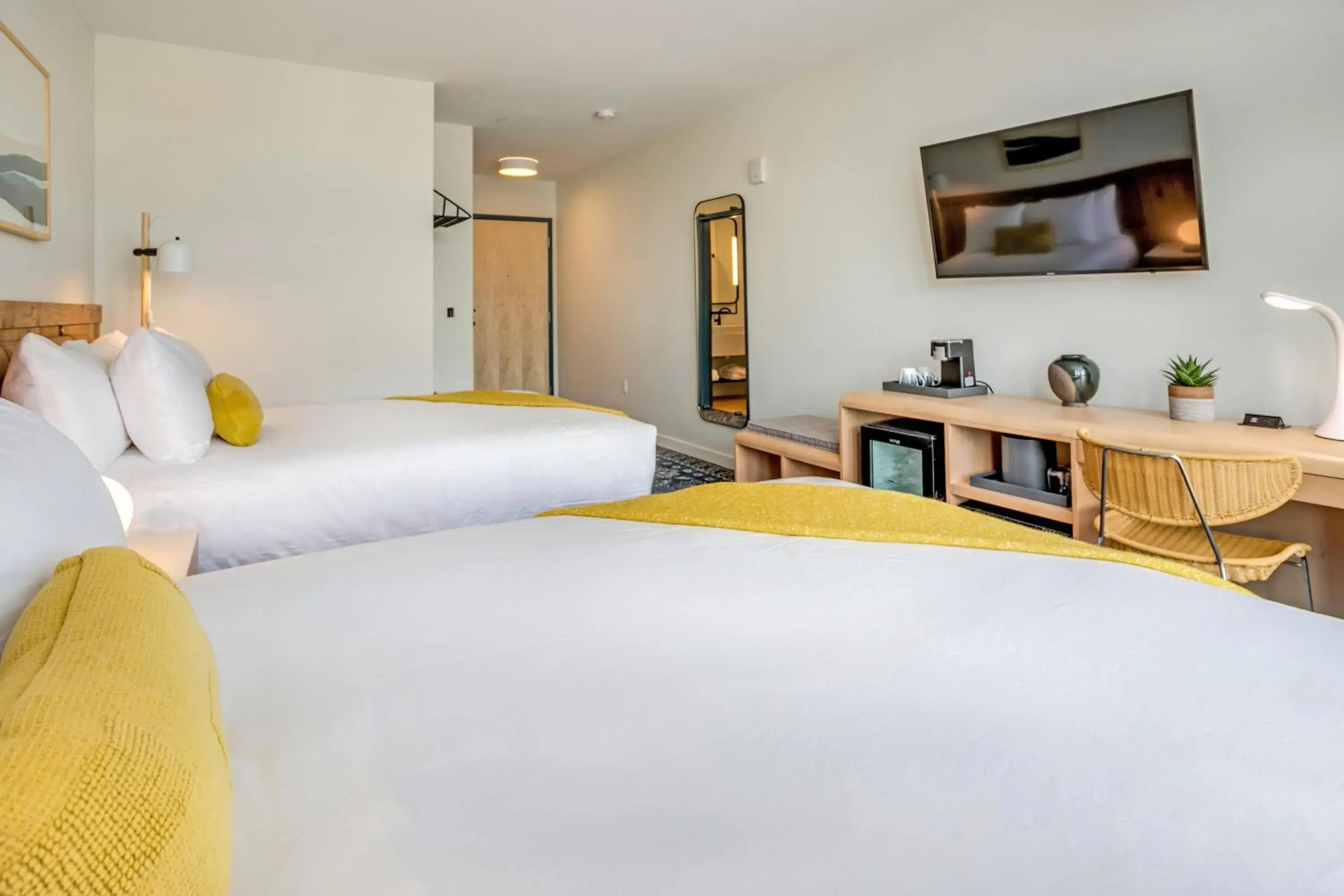 Queen Room with Two Queen Beds - Disability Access in SALTLINE Queen Room with Two Queen Beds - Disability Access in SALTLINE