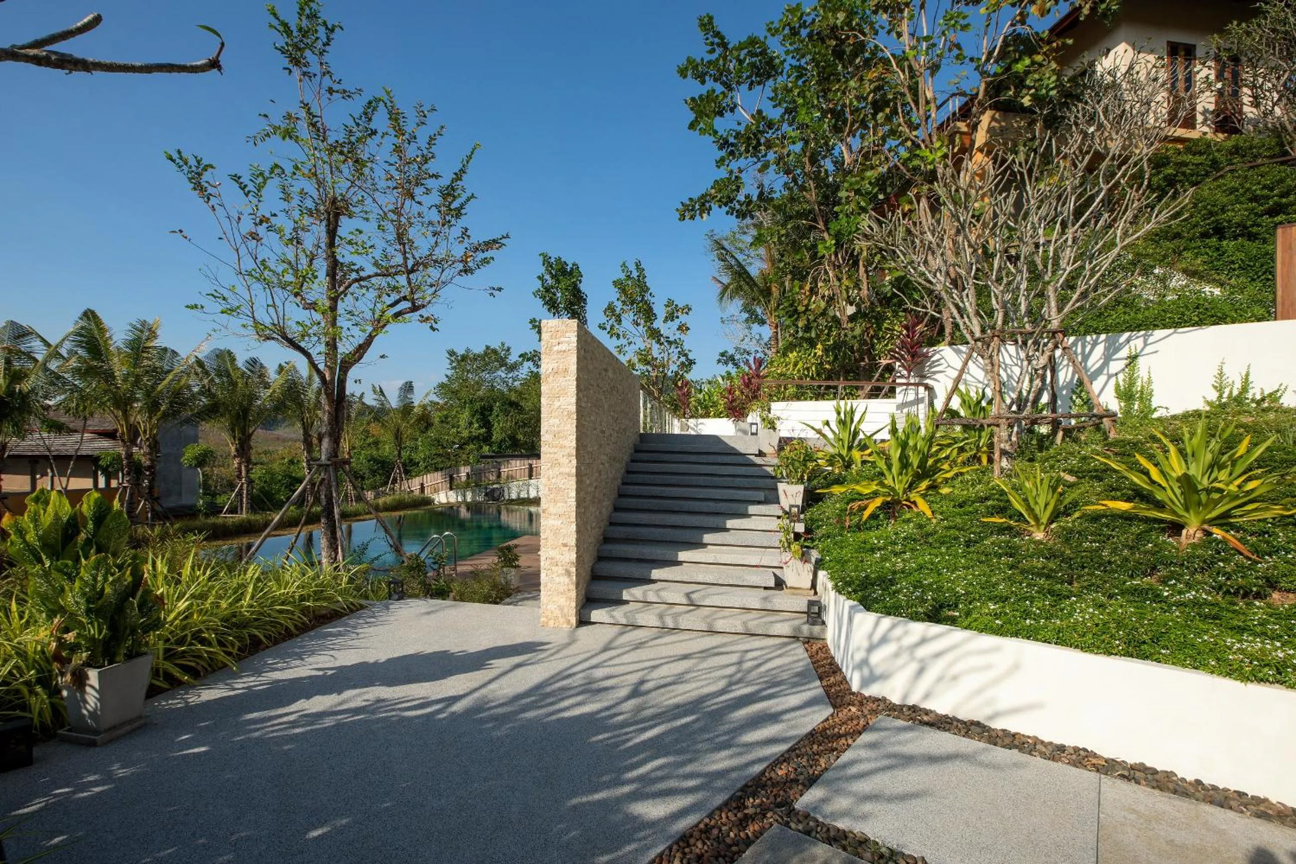 Garden in SAMSAM Yao Noi - ANDAMAN MAGIC & ART VILLAS