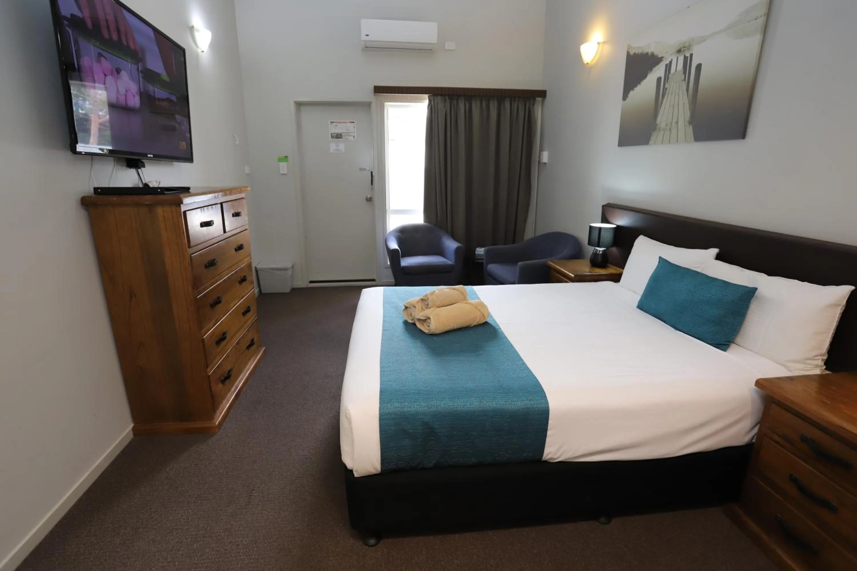 Bed in Kallangur Motel