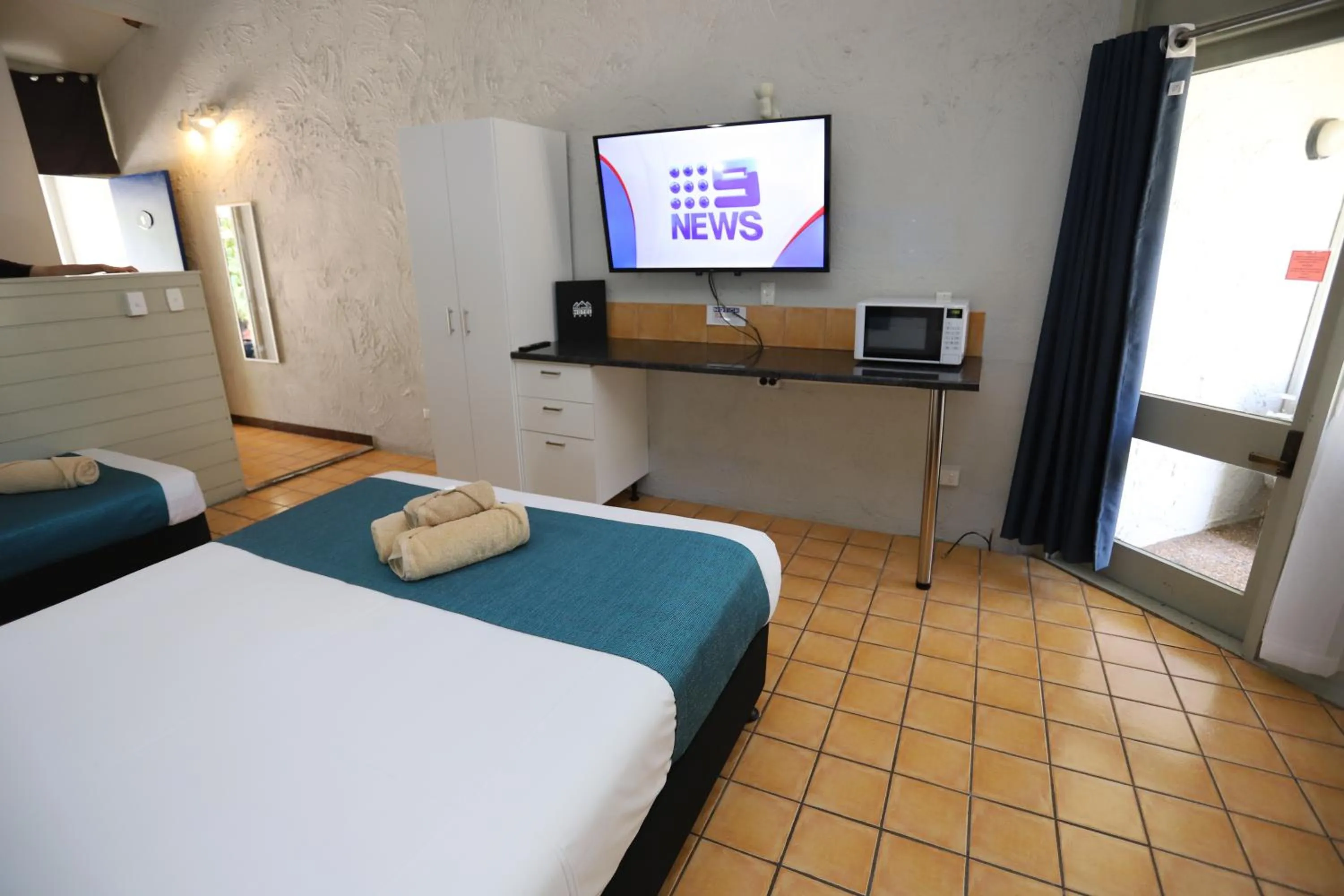 Bed in Kallangur Motel