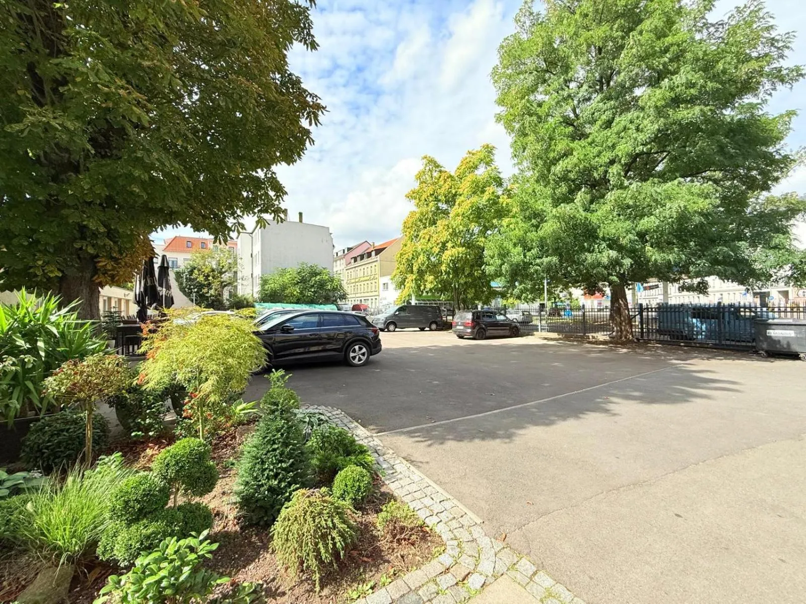Garden in Hotel Merseburger Hof