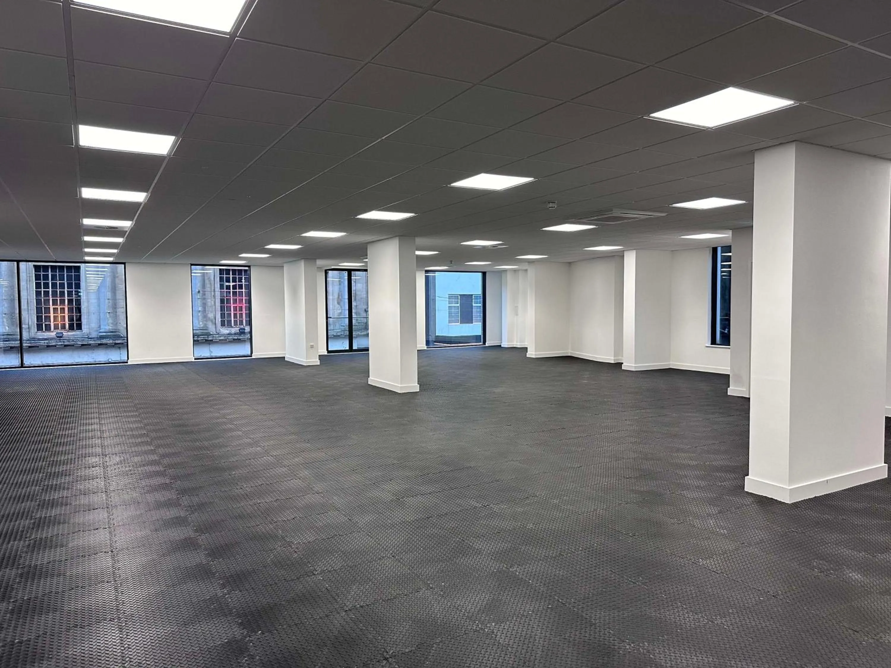 Meeting/conference room in Hampton By Hilton Torquay