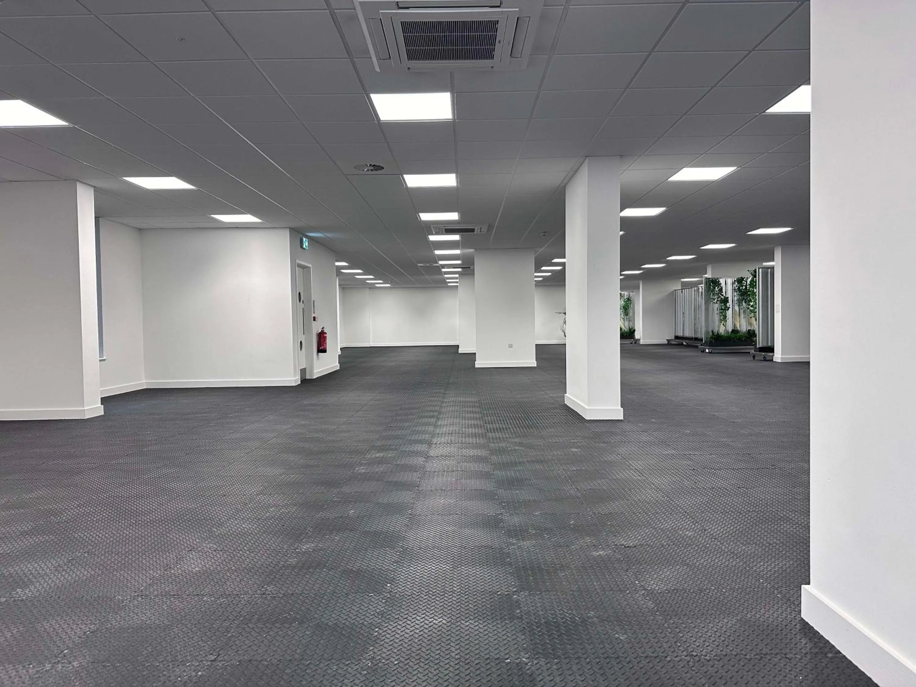 Meeting/conference room in Hampton By Hilton Torquay