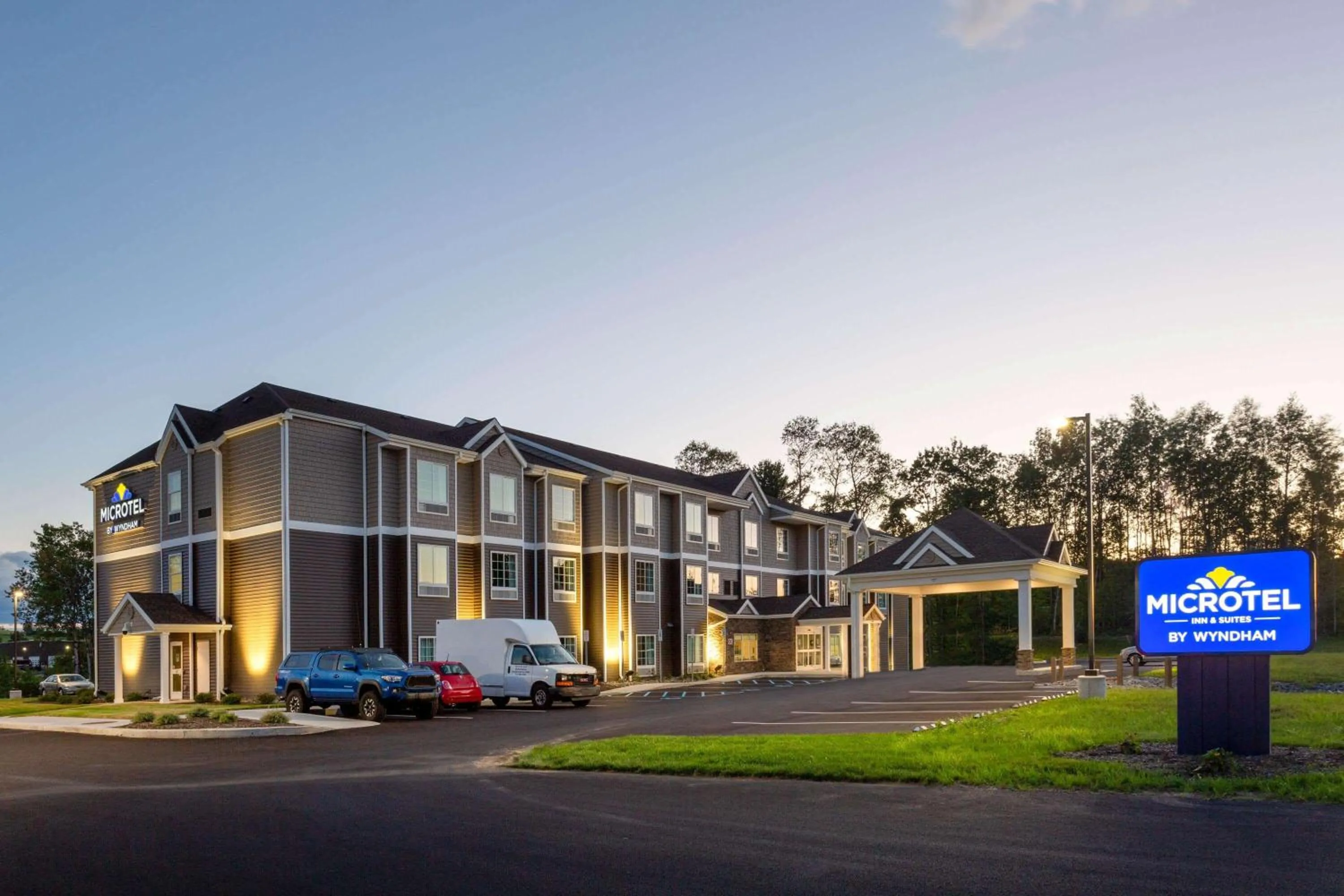 Property building in Microtel Inn & Suites by Wyndham Amsterdam NY