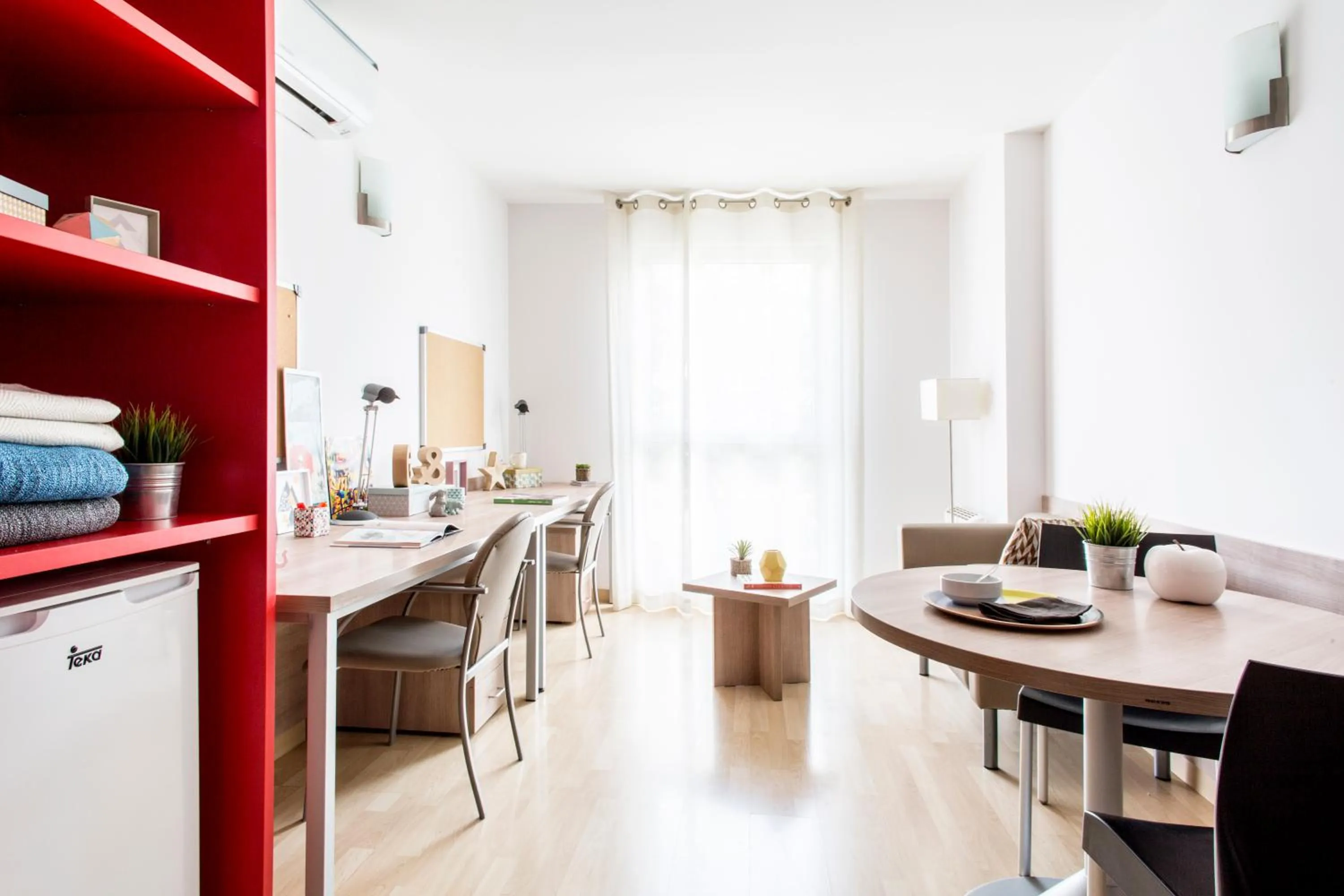 Dining area in Alojamientos Universitarios Resa Hipatia