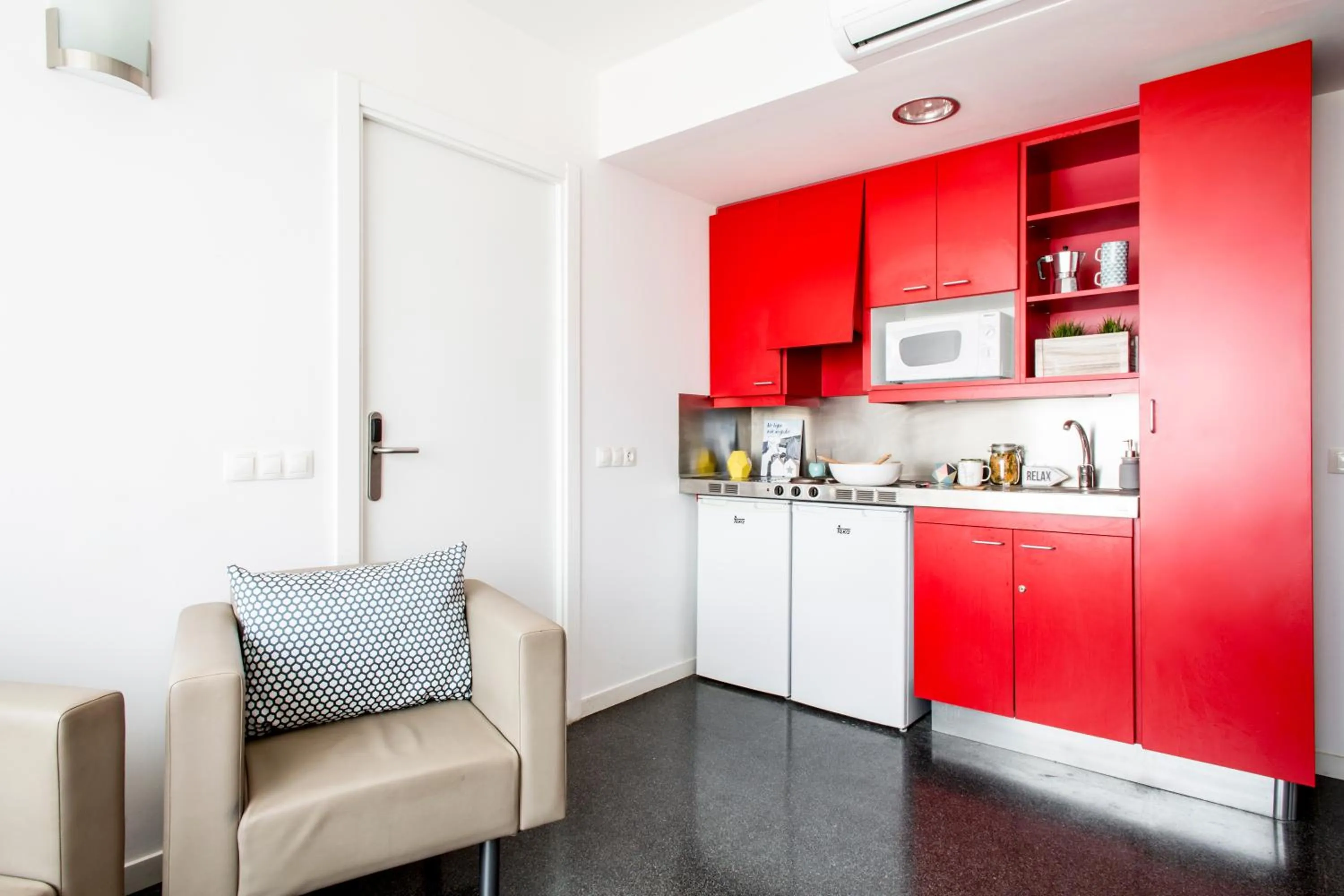 Kitchen or kitchenette in Alojamientos Universitarios Resa Hipatia