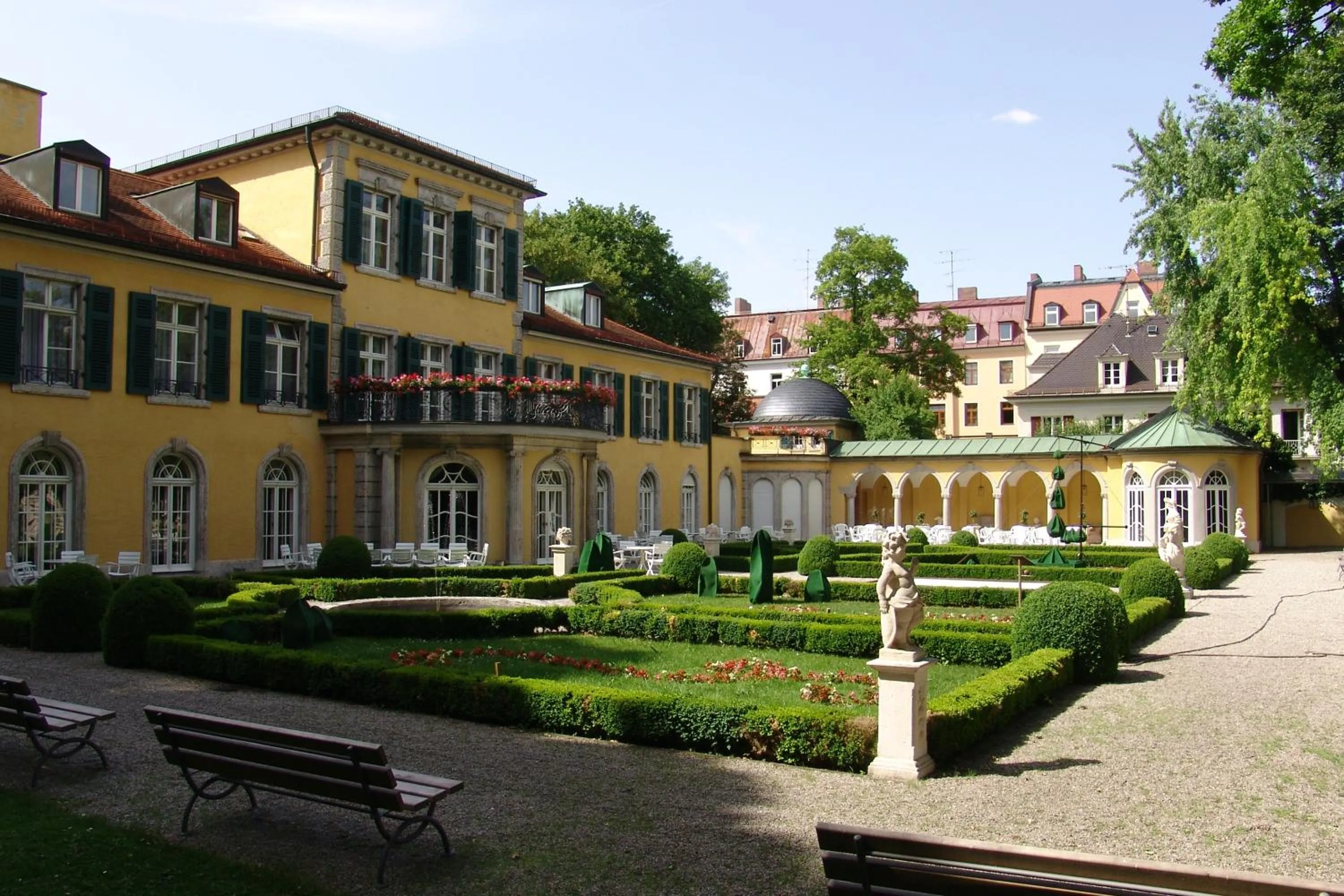 Property building in Gästehaus der Katholischen Akademie in Bayern