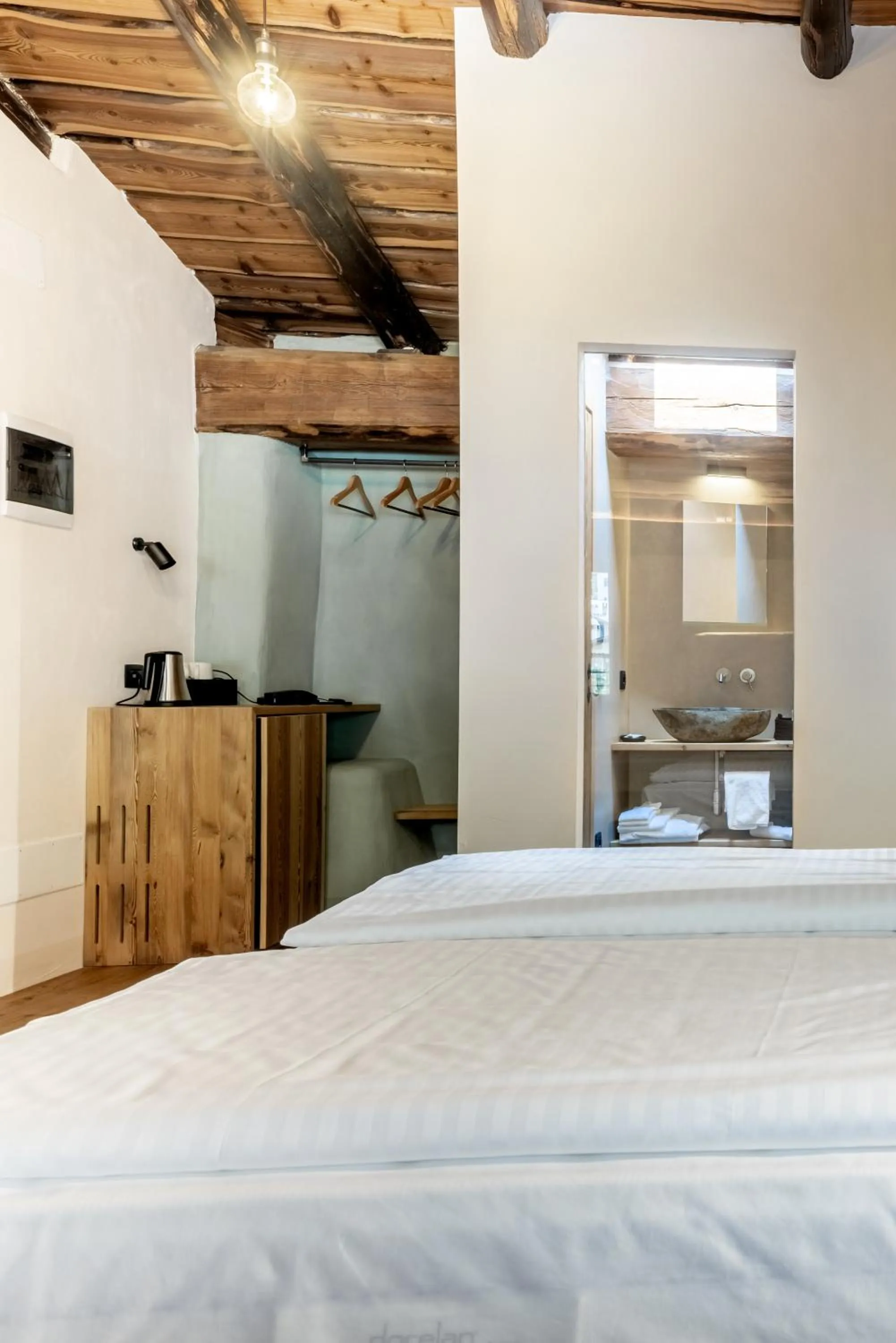 Photo of the whole room, Bed in Curt di Clement Eco Mobility Hotel