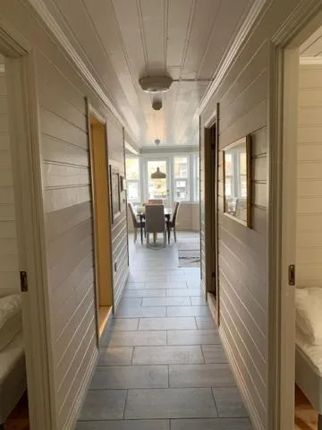 Bed in Trysnes Brygge