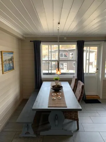 Dining area in Trysnes Brygge