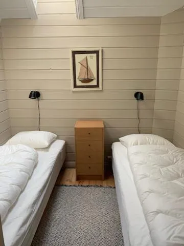 Bedroom, Bed in Trysnes Brygge
