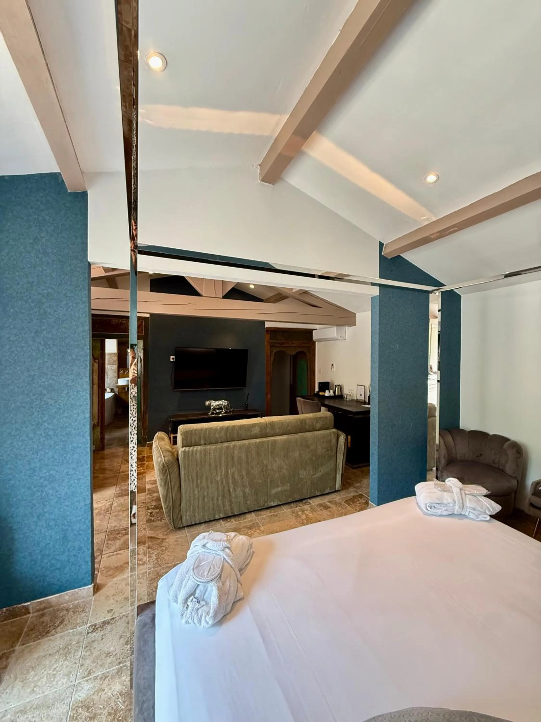 Bed in La Villa Dune, Hôtel & Spa