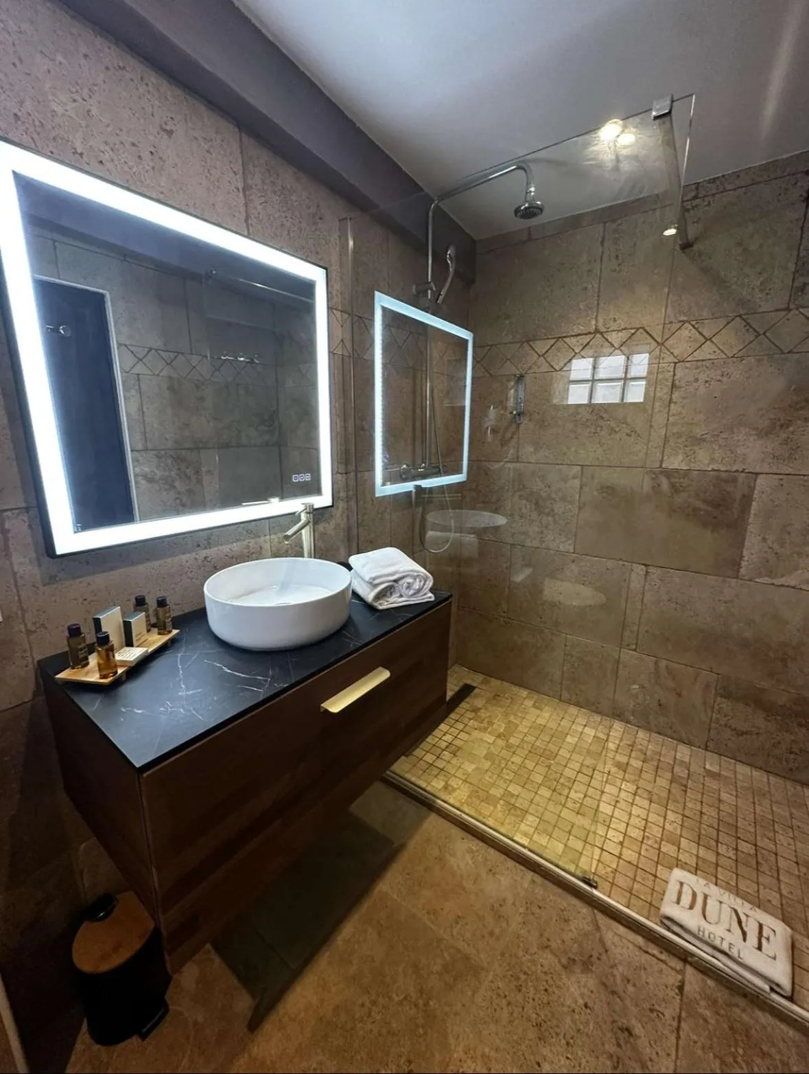 Bathroom in La Villa Dune, Hôtel & Spa