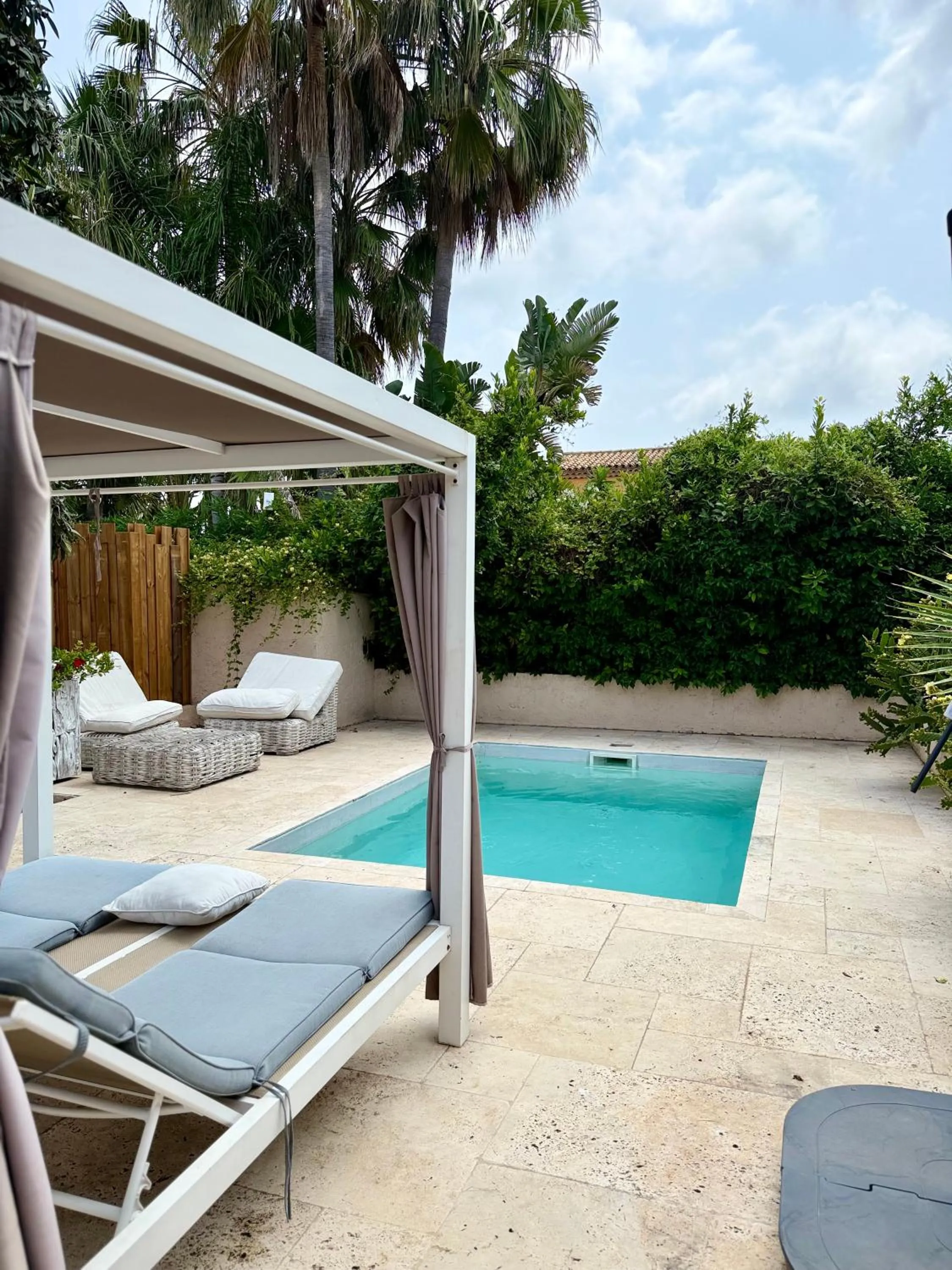 Patio in La Villa Dune, Hôtel & Spa