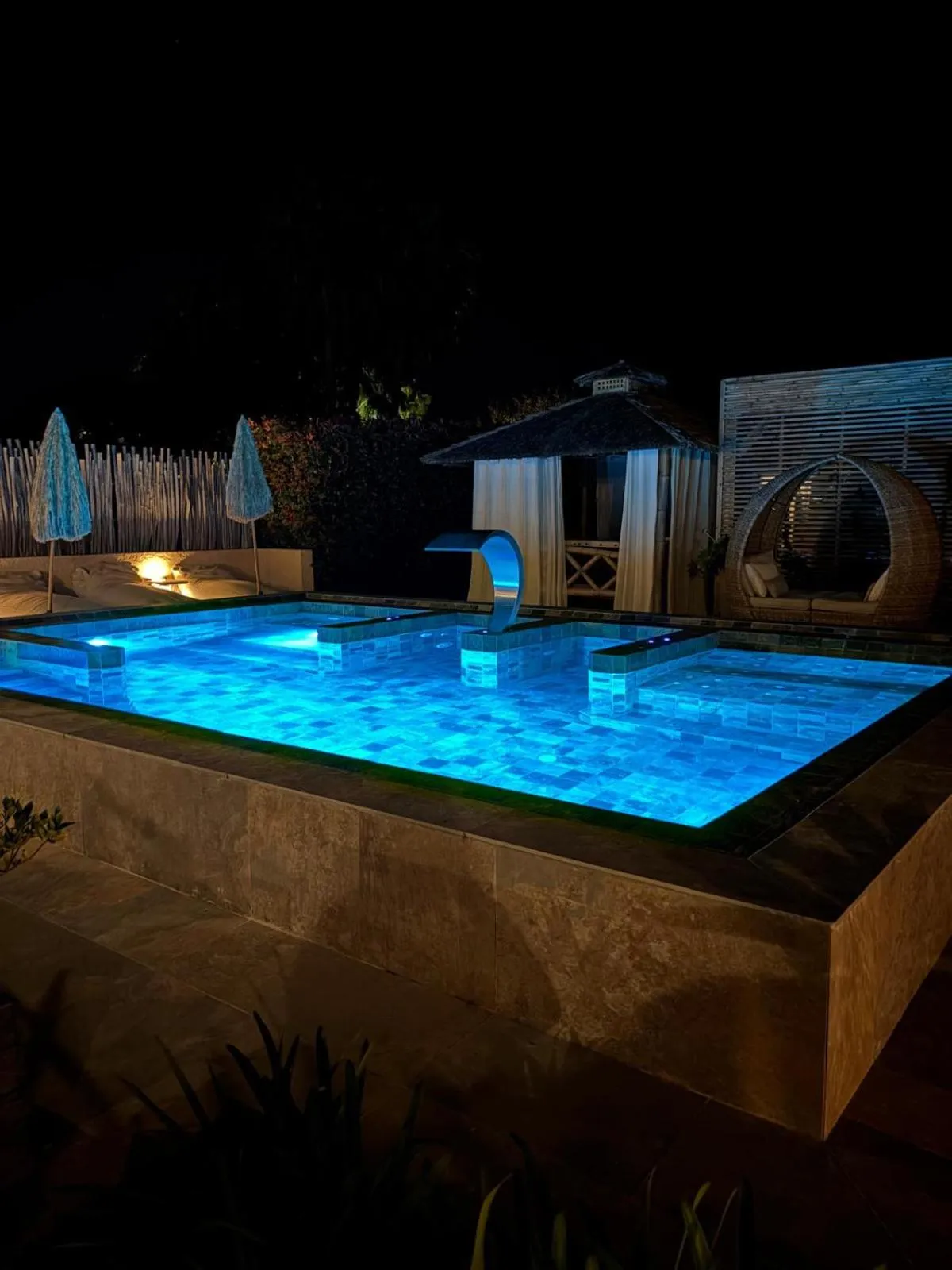 Swimming pool in La Villa Dune, Hôtel & Spa