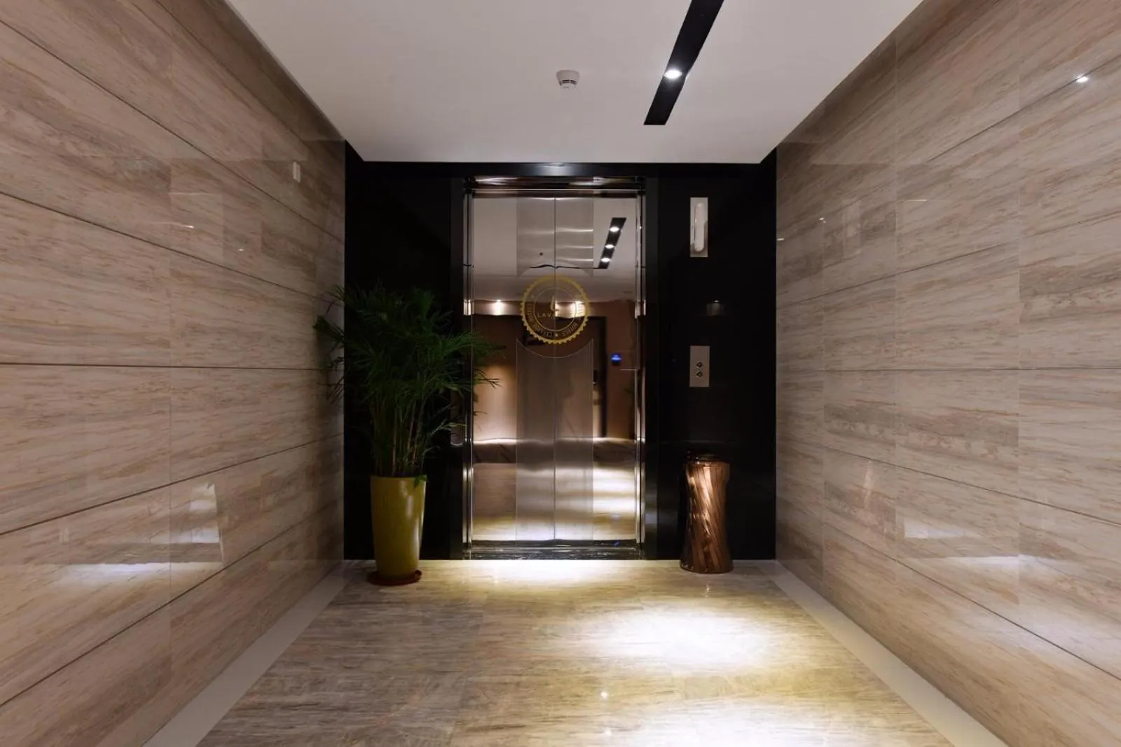 Lavande Hotel Huizhou High-speed Railway South Station Wanlian Square