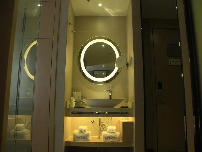 Lavande Hotel Yinchuan Railway Station Wanda