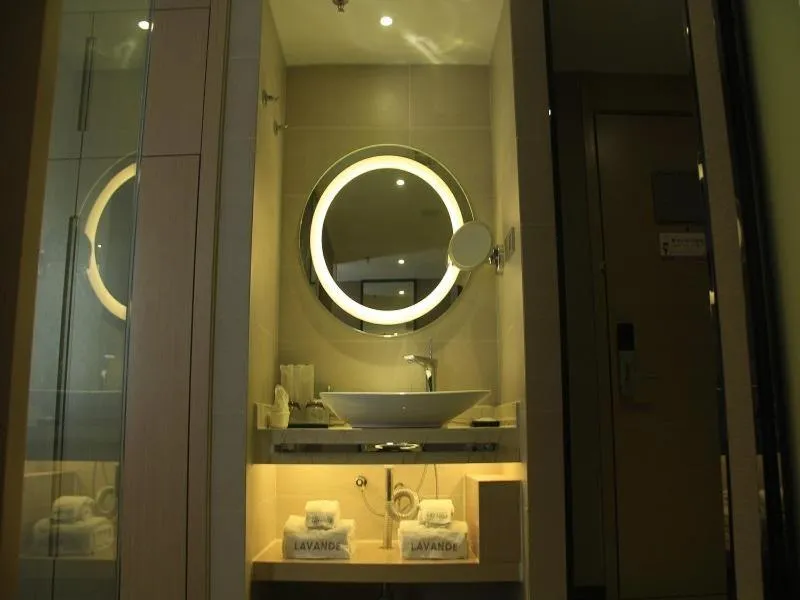 Lavande Hotel Yinchuan Railway Station Wanda