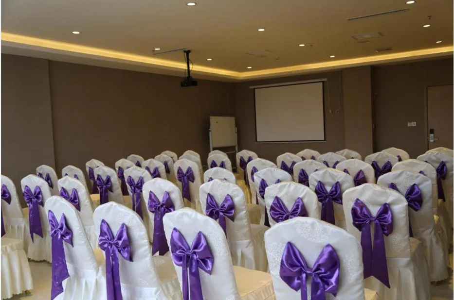 Lavande Hotel Yinchuan Railway Station Wanda