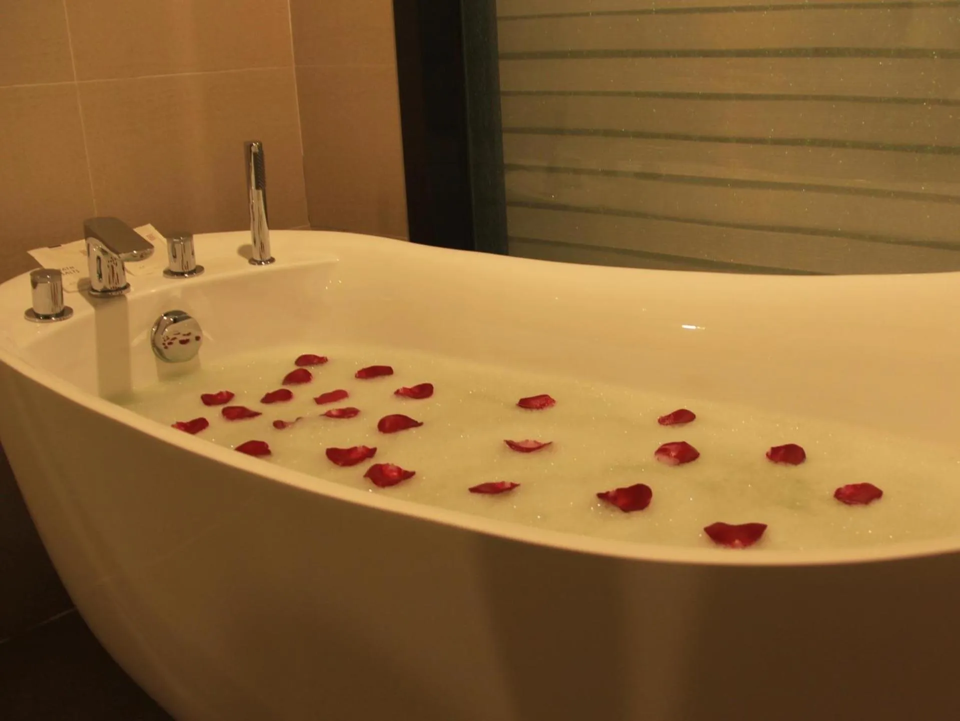 Lavande Hotel Yinchuan Railway Station Wanda