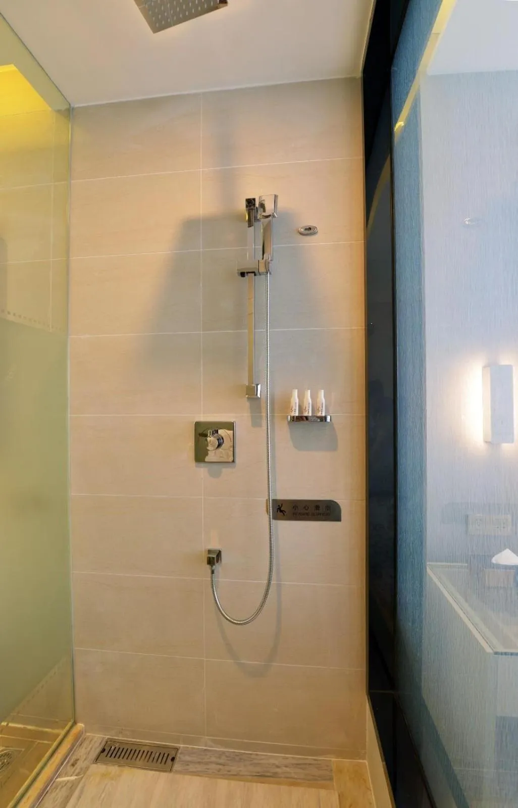 Lavande Hotel Qingyuan Sports Park Municipal Government