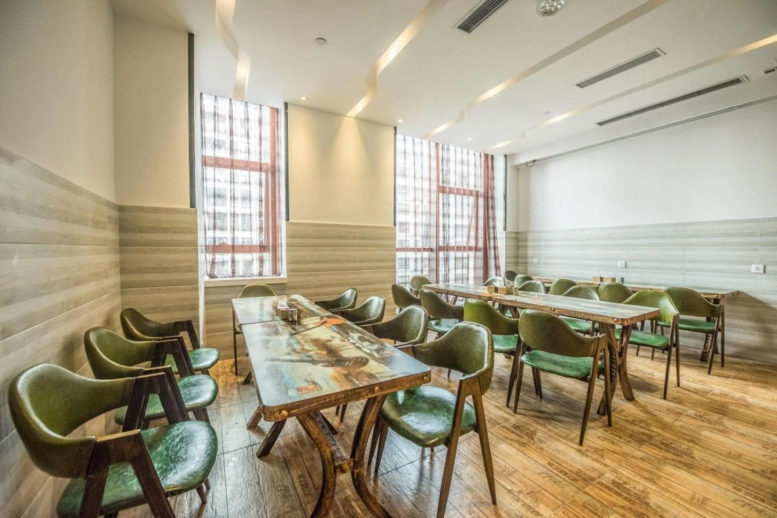 Lavande Hotel Chongqing Tongliang Wanda Plaza Gas Tower