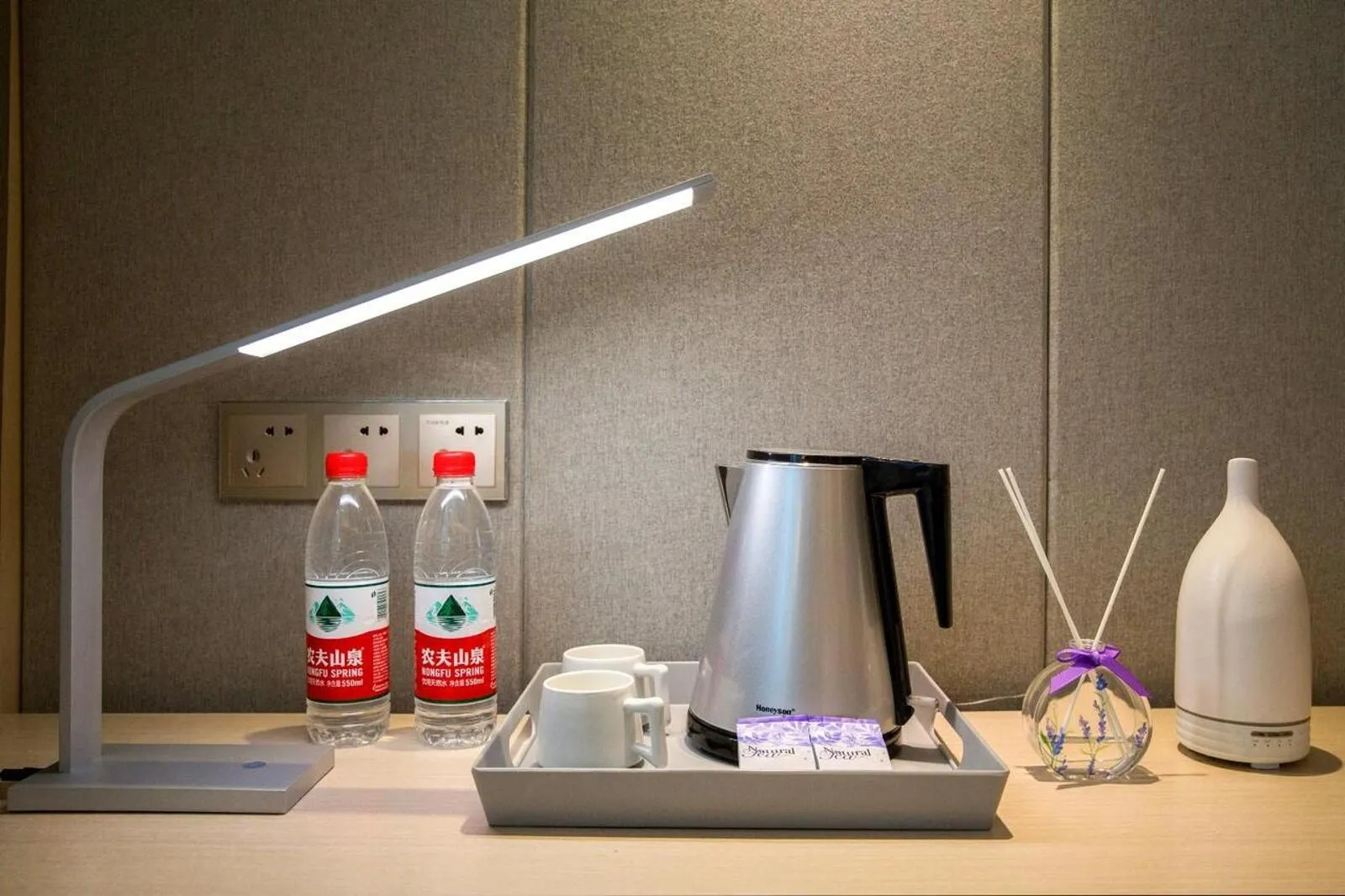 Lavande Hotel Changji Changning Road