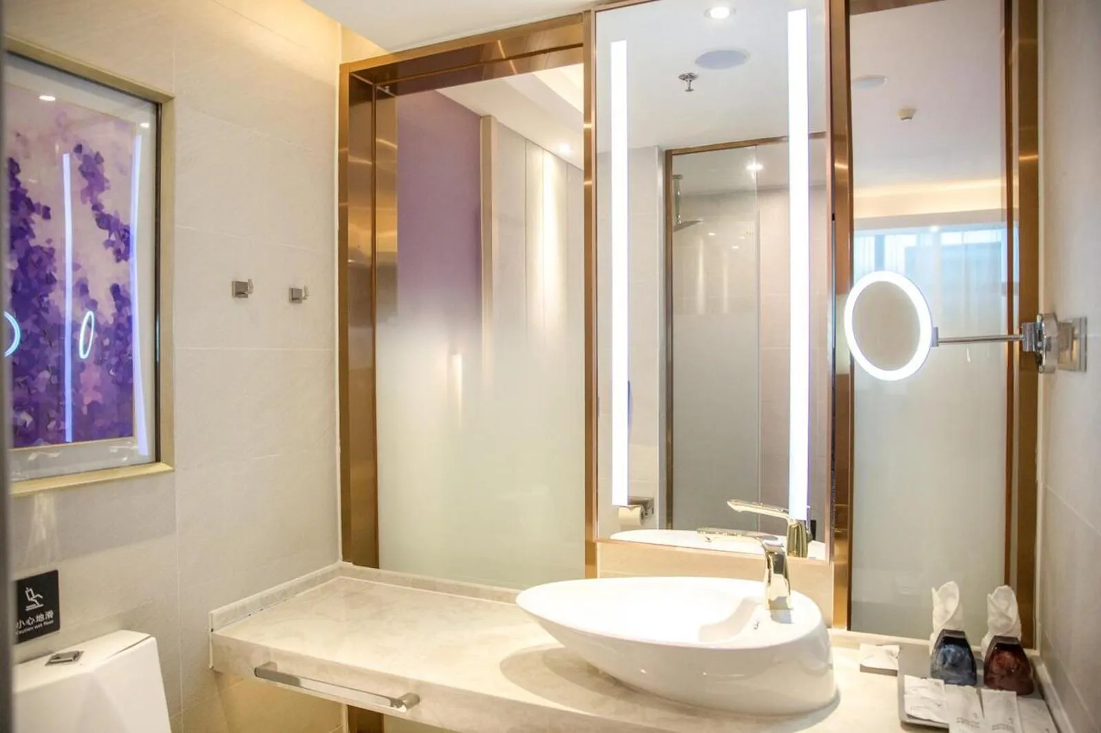 Lavande Hotel Changji Changning Road