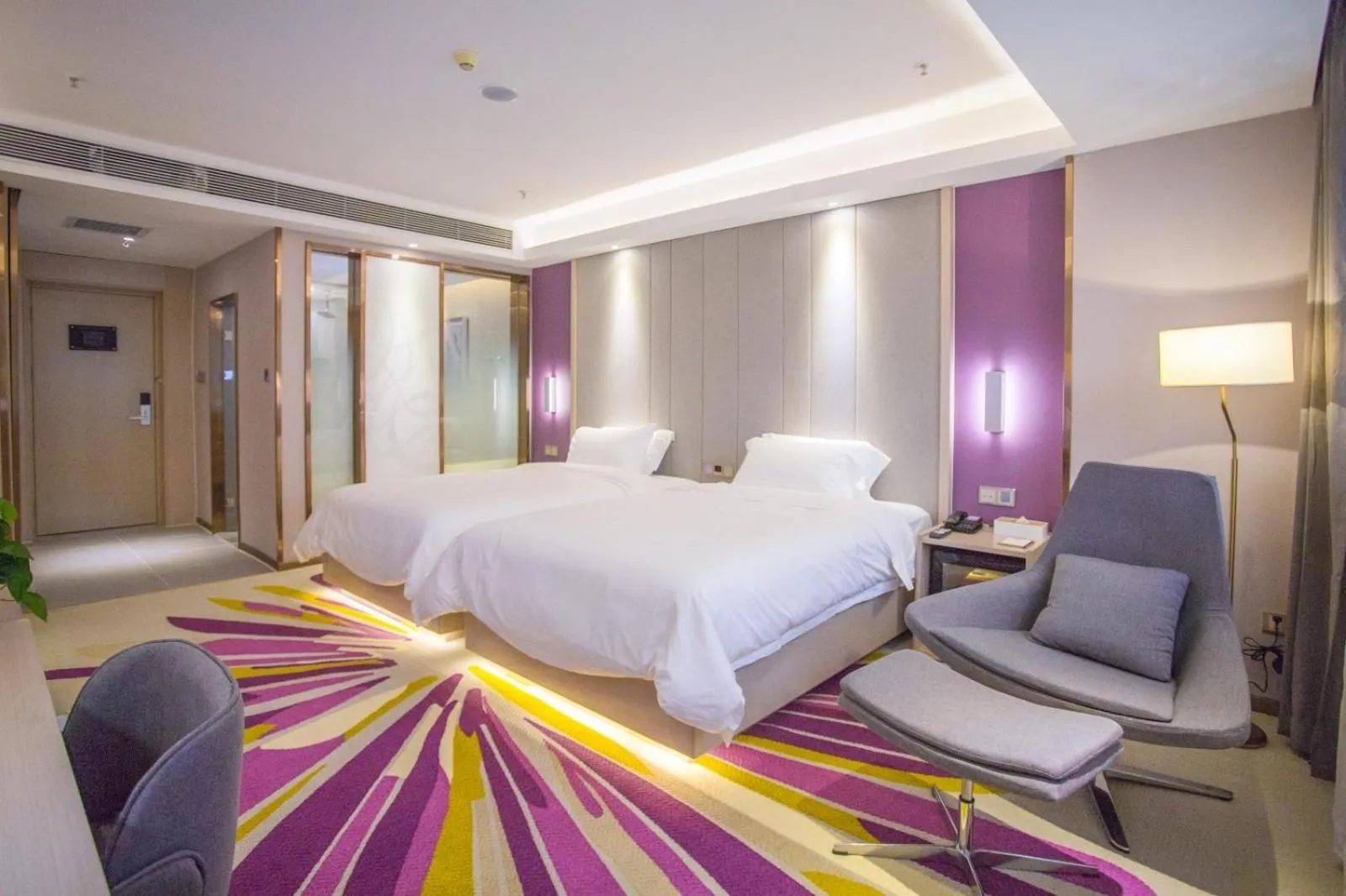 Bed in Lavande Hotel Changji Changning Road