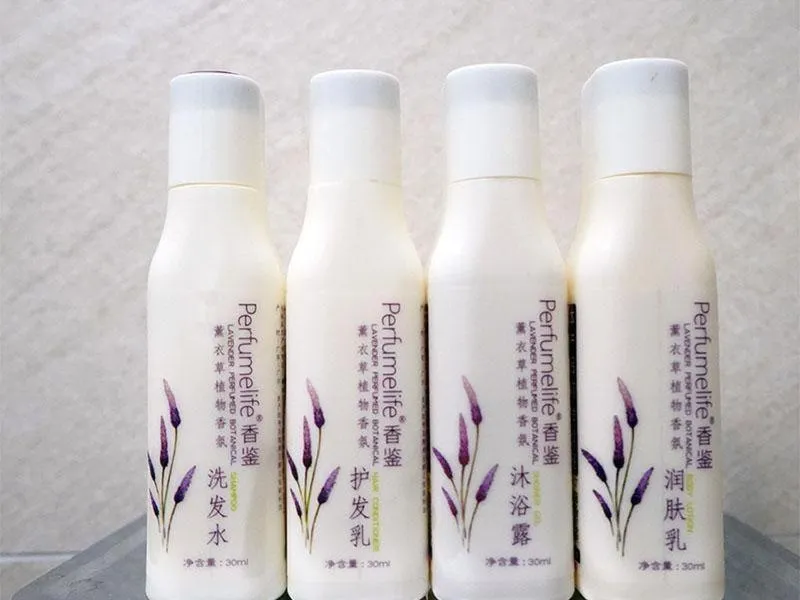 Lavande Hotel Zigong Tanmulin Lantern Park