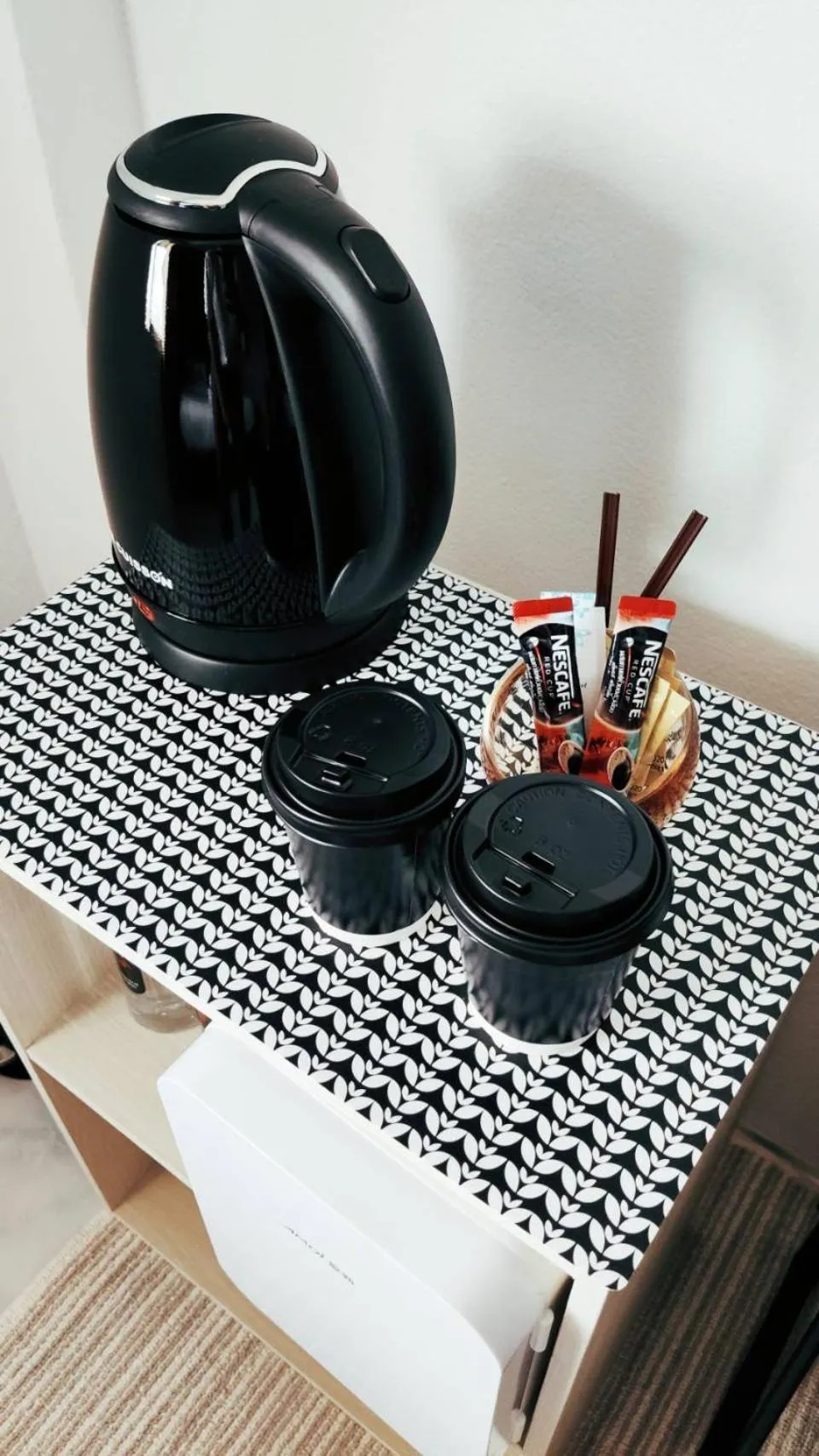 Coffee/tea facilities in Nap at 265 Donmeaung