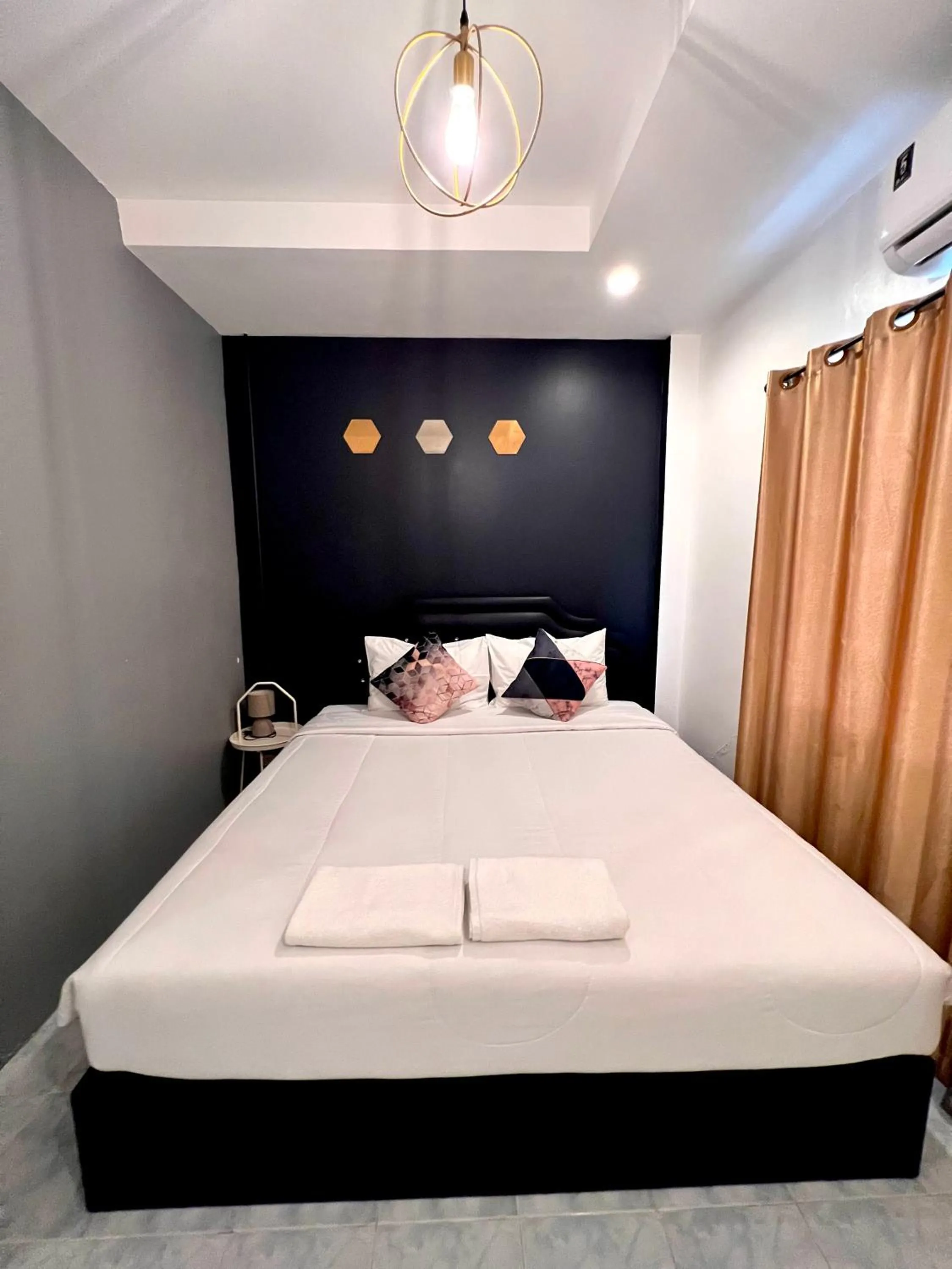 Bed in Nap at 265 Donmeaung