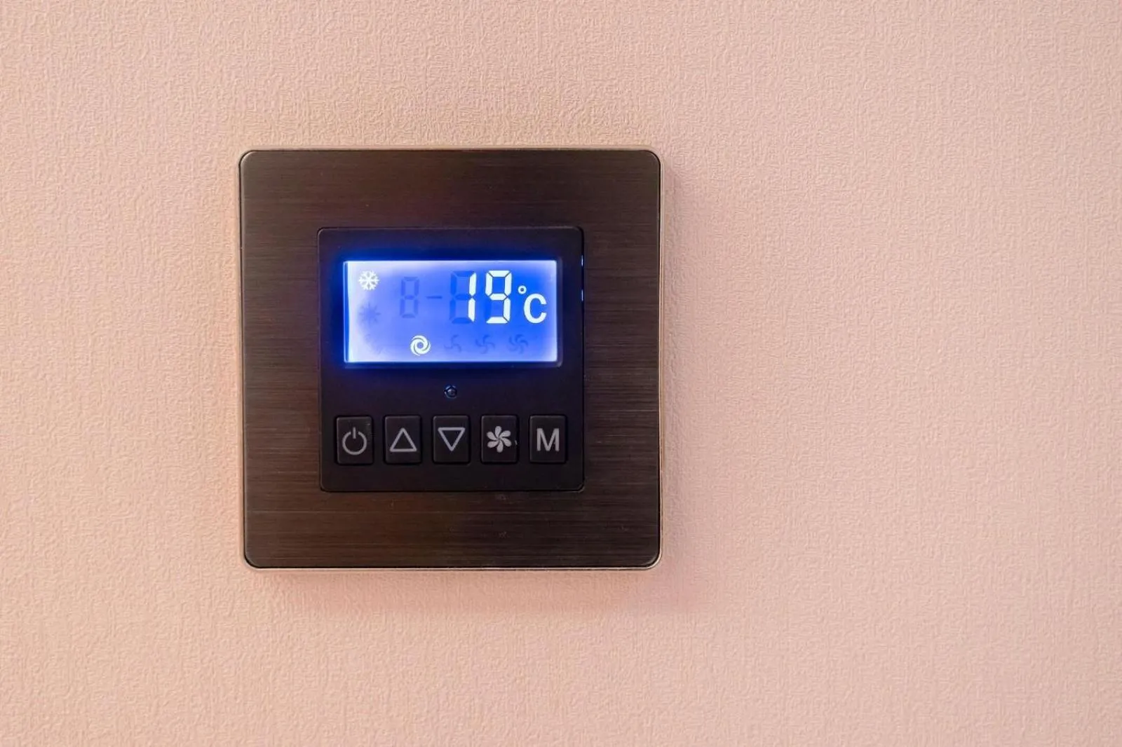 Lavande Hotel Heyuan Longchuan