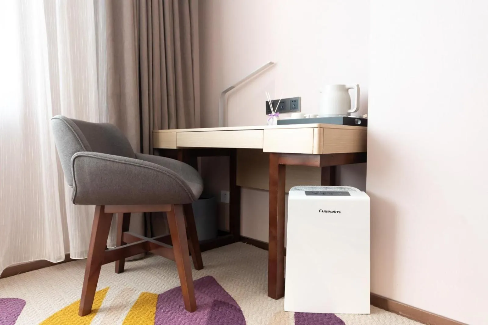 Lavande Hotel Heyuan Longchuan