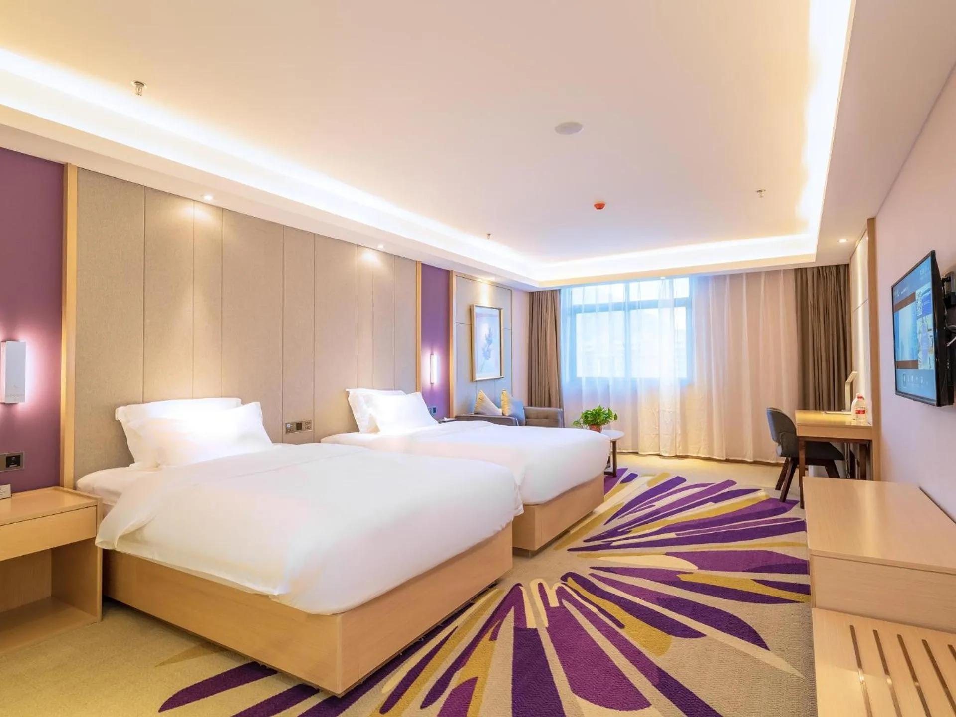 Lavande Hotel Anshun West High-speed Rrailway Station