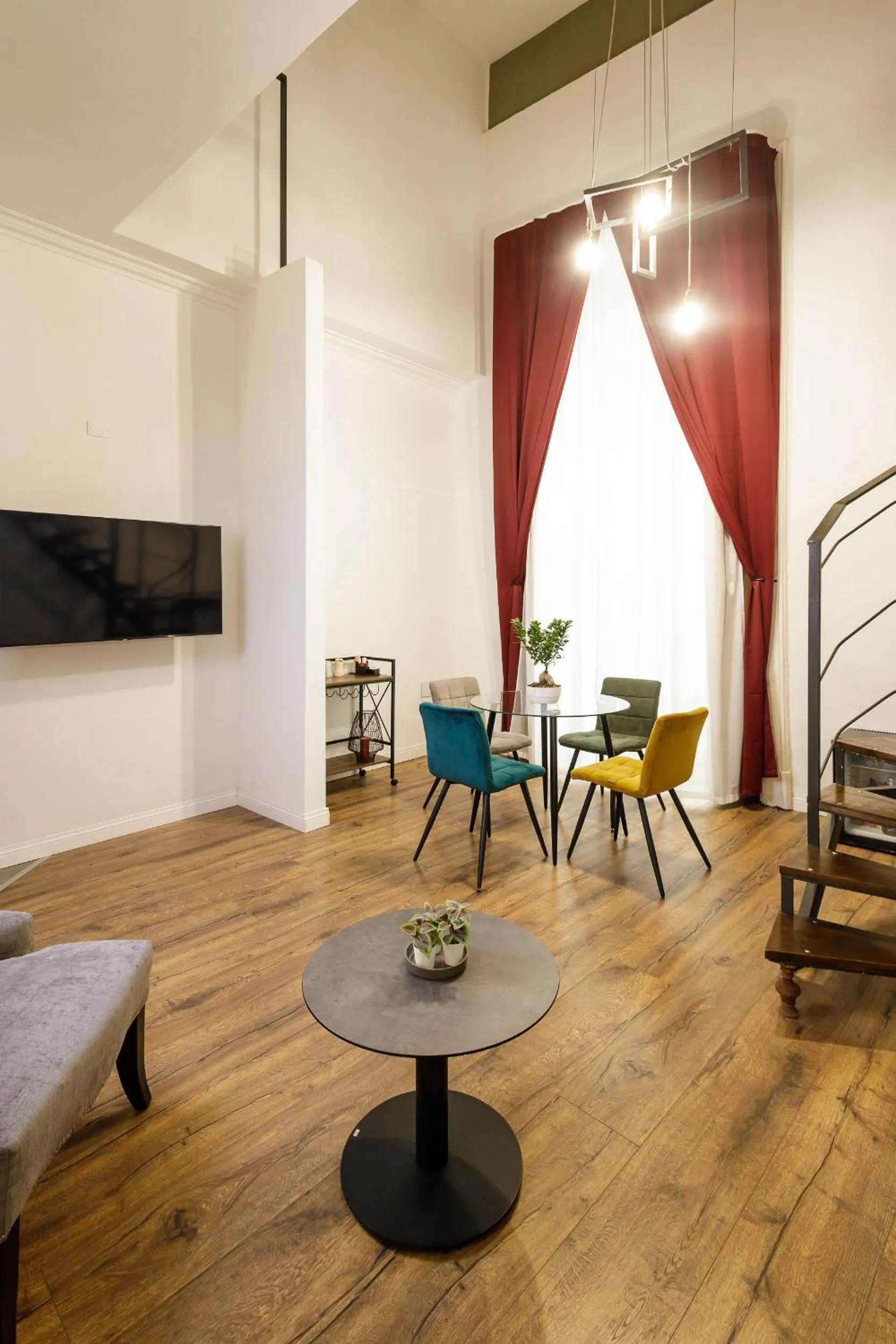 Photo of the whole room in Palà Suites