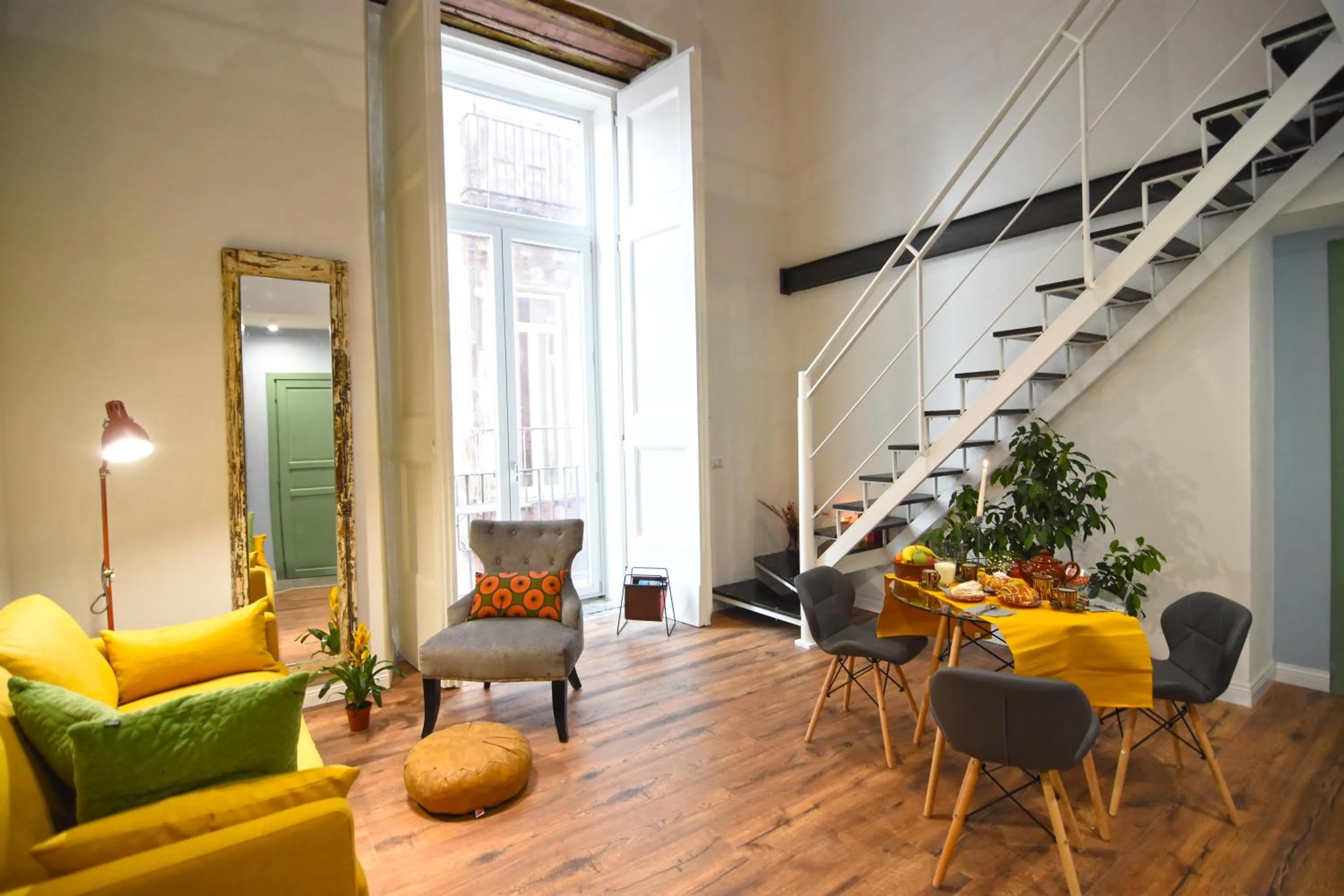 Seating area in Palà Suites