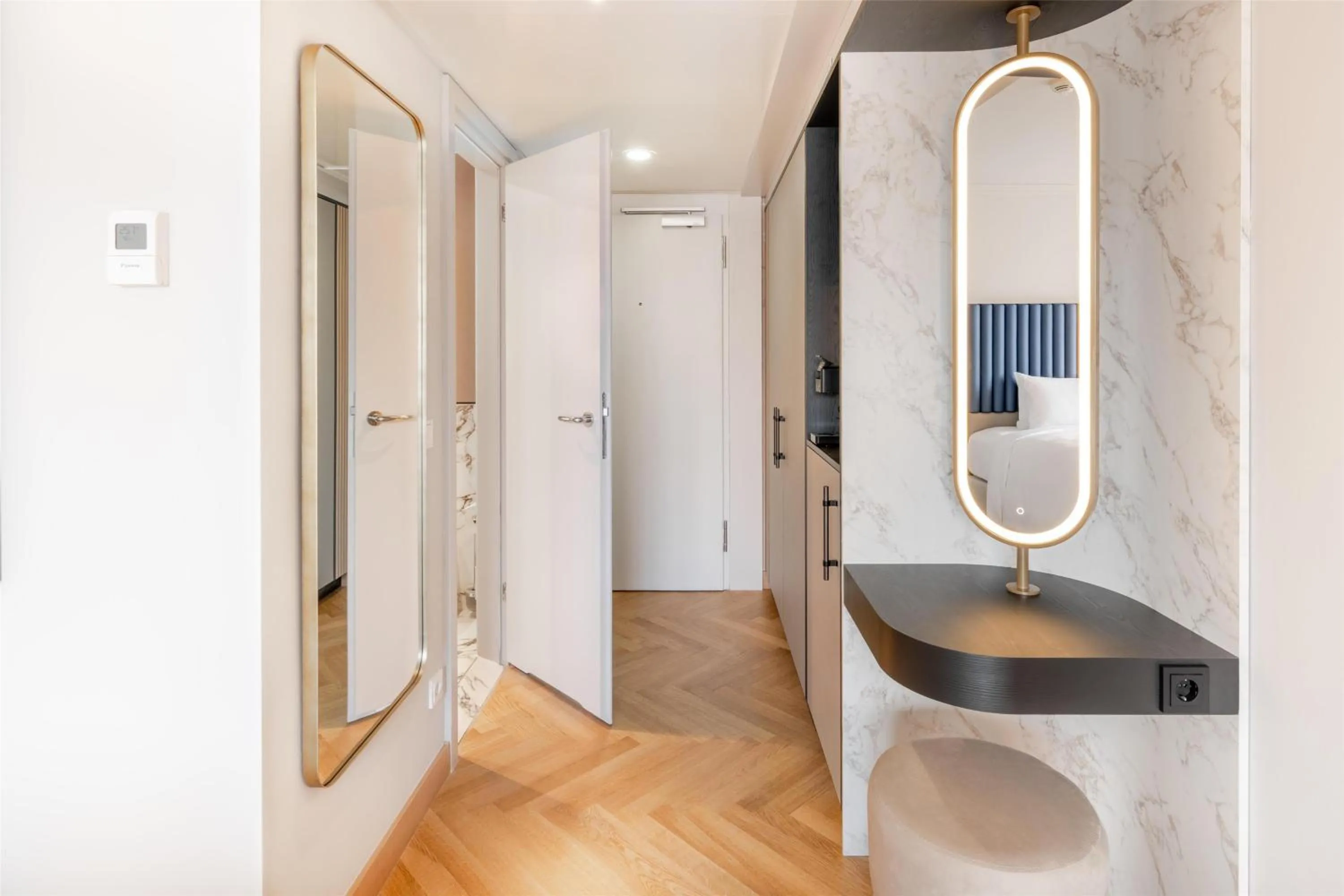 Photo of the whole room in Hilton Berlin