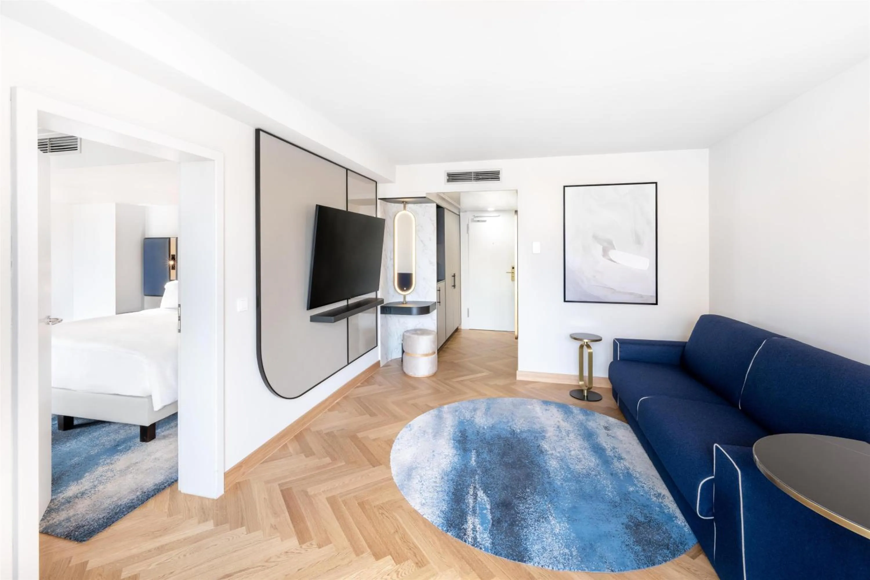 Living room in Hilton Berlin